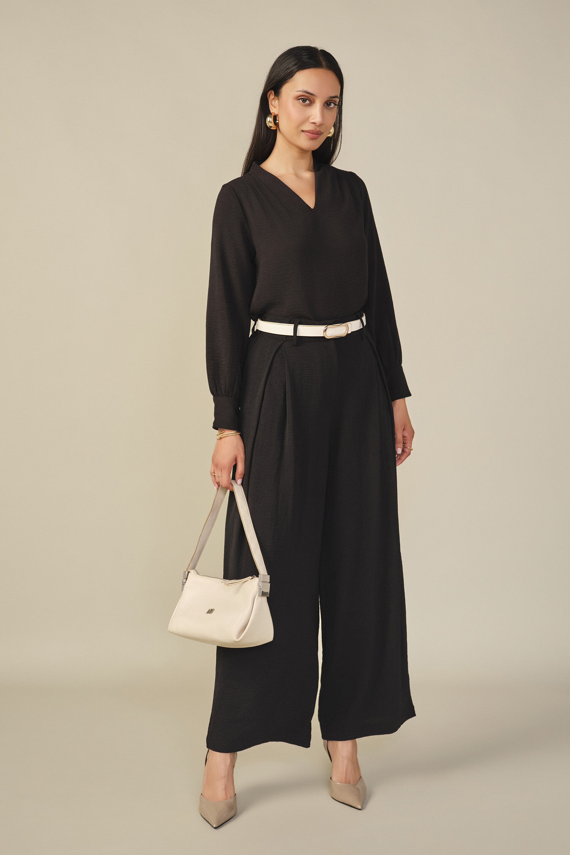 V Neckline Full Sleeves Top in Black, Black, image 3