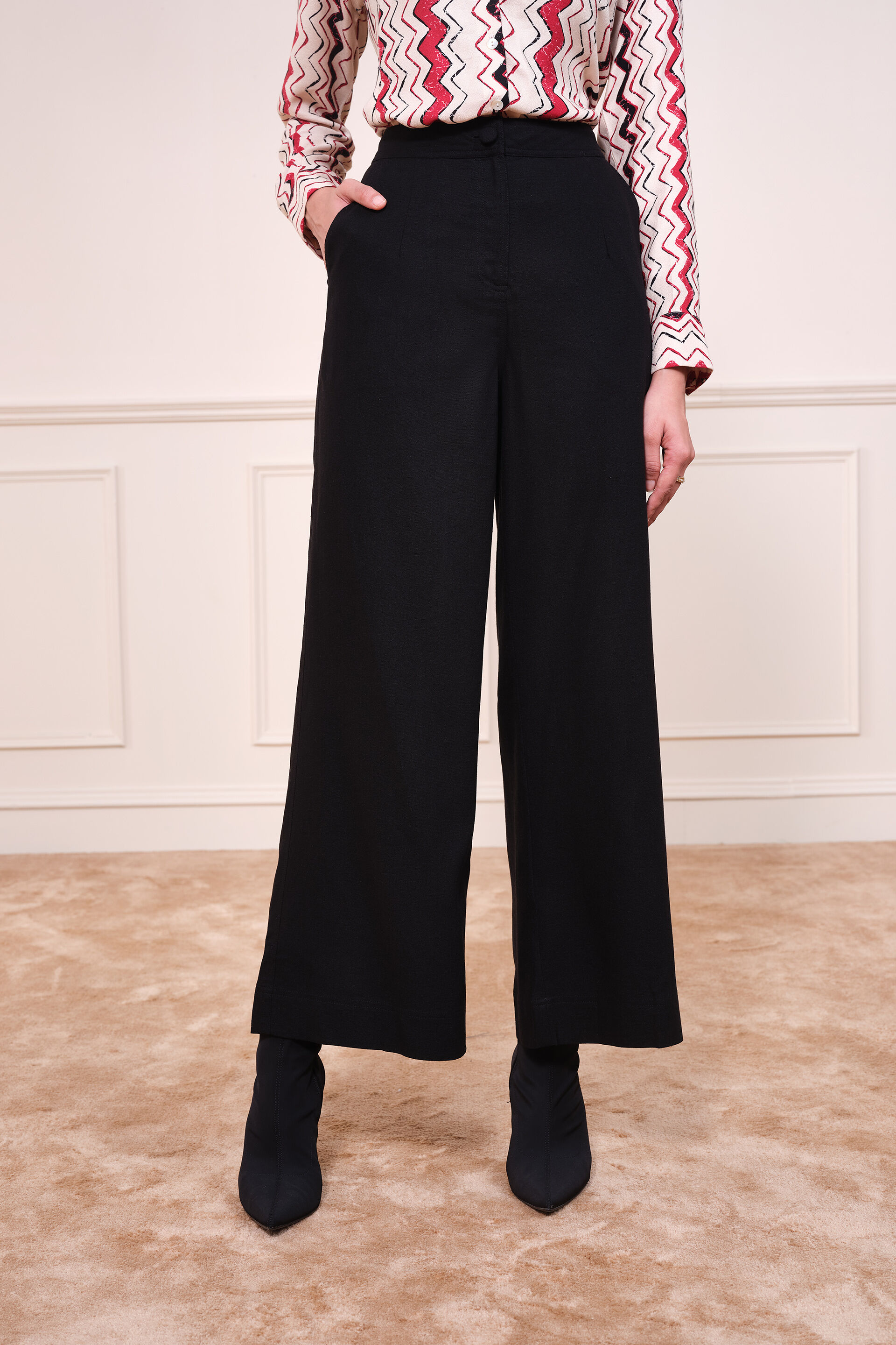 Windsweep Flair Pants