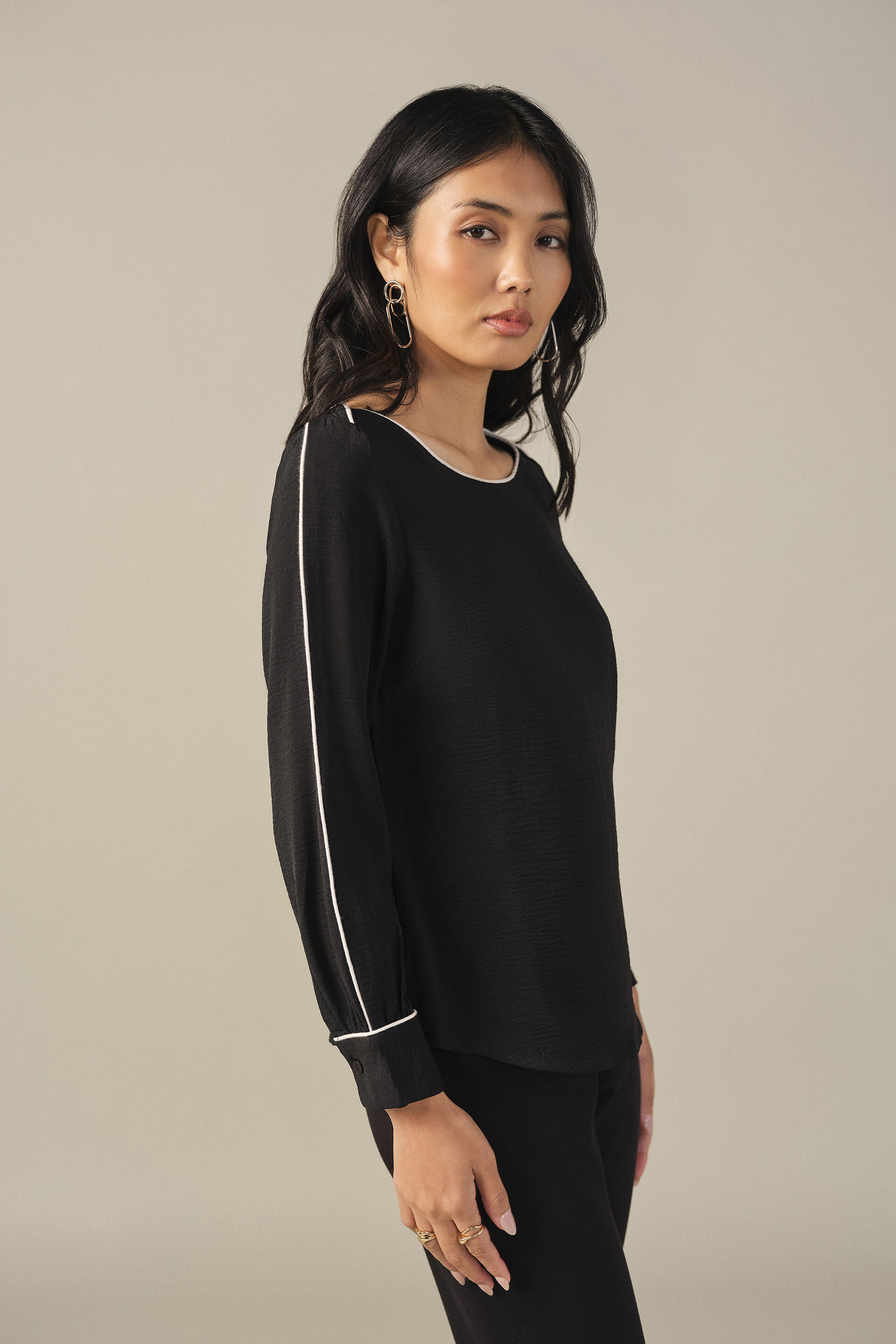 Solid Top in Black, Black, image 4