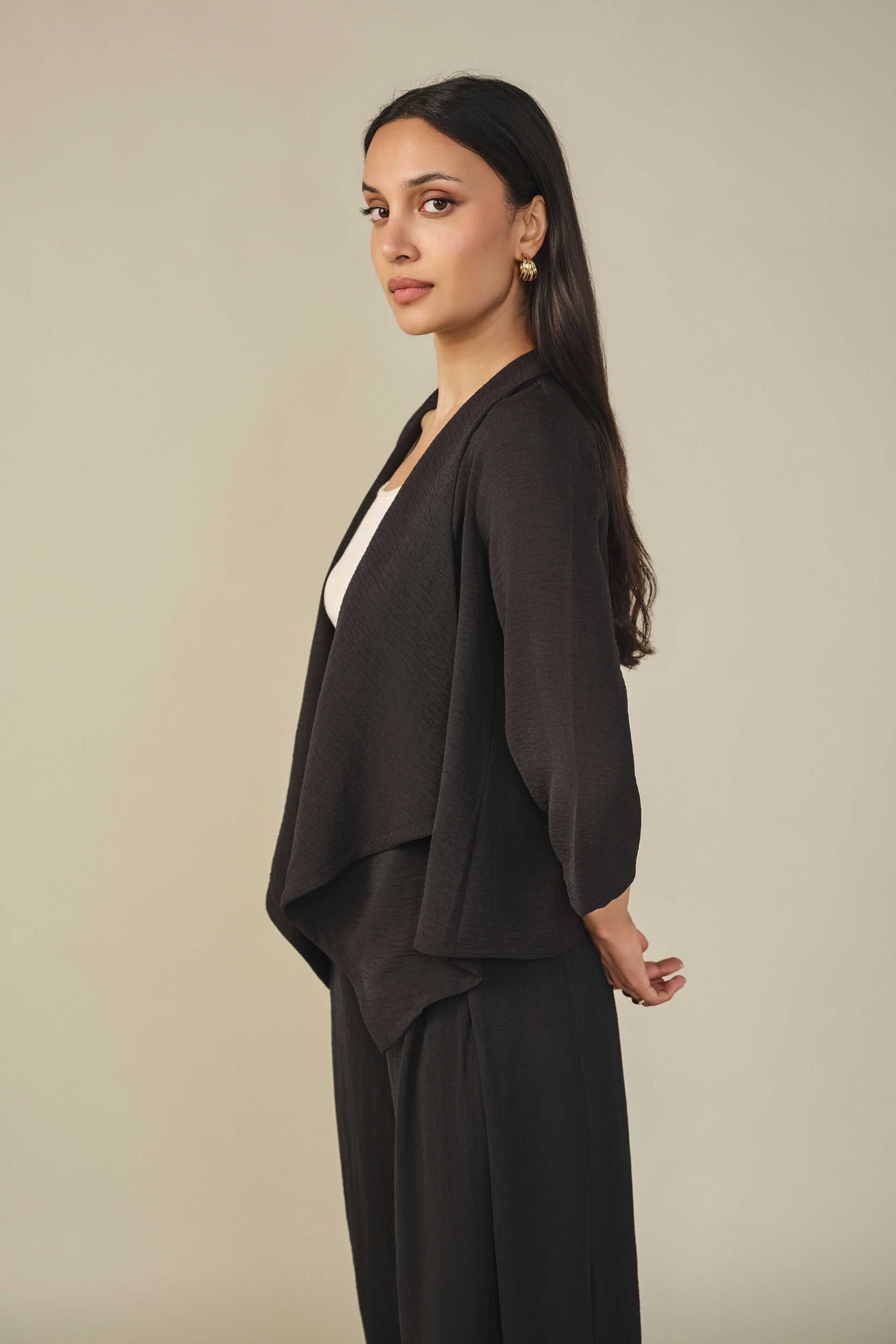 Solid Shrug in Black, Black, image 4