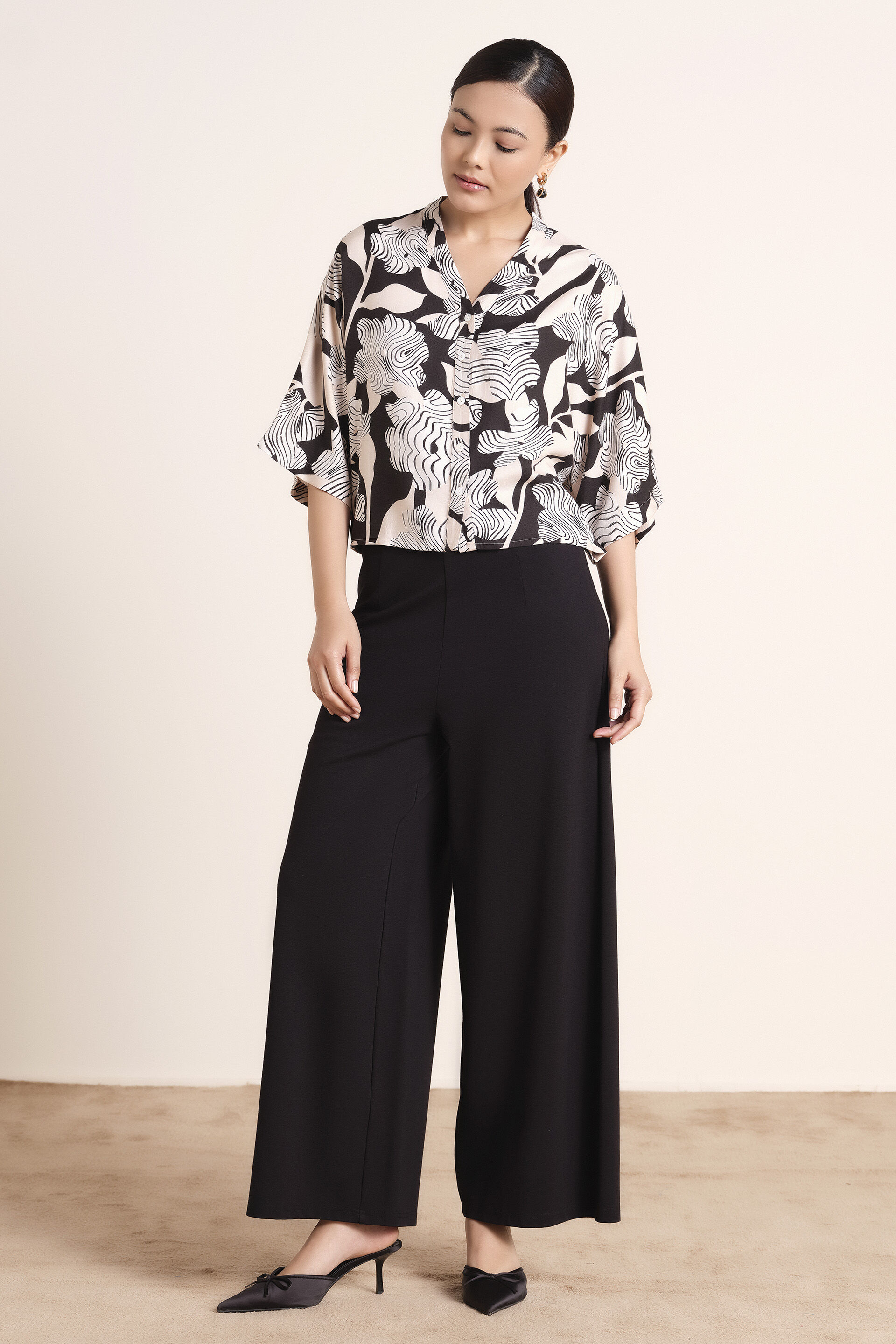 Florine Abstract Print Top, Black, image 4