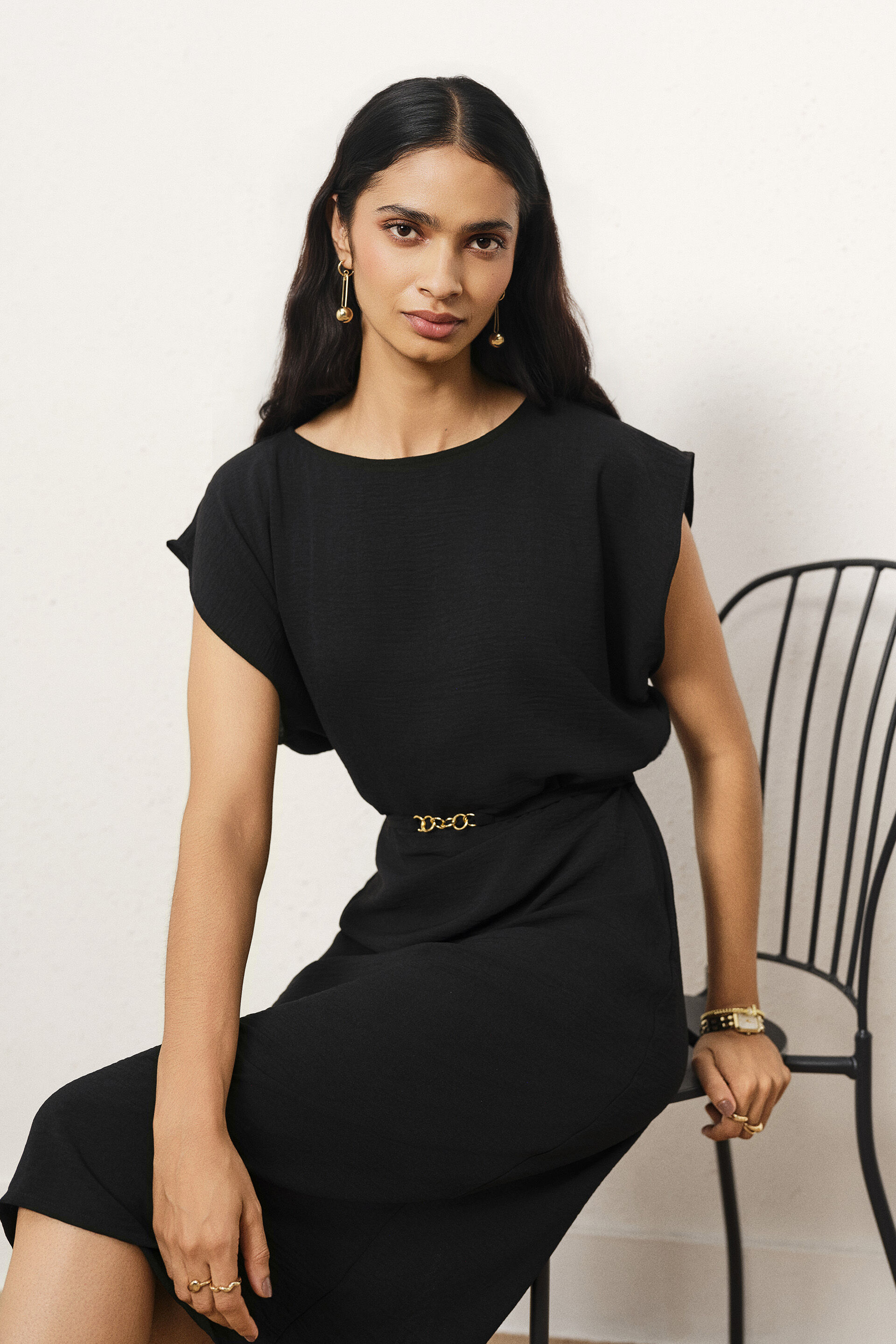 Solid Midi Dress in Black, Black, image 3