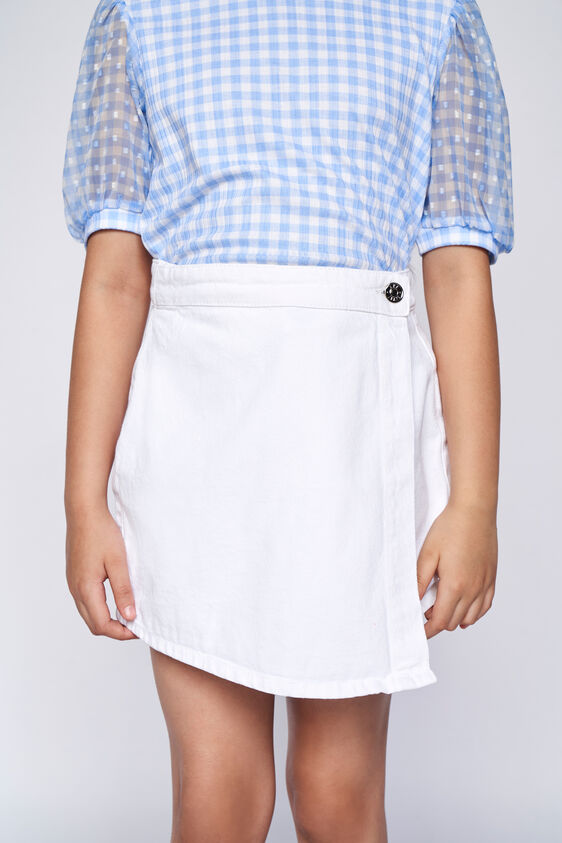 3 - White Solid Straight Shorts, image 4