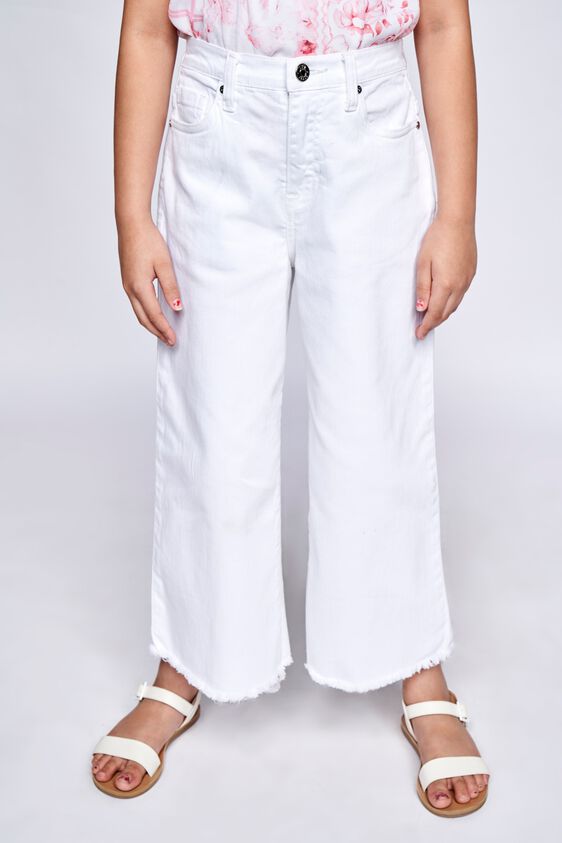 3 - White Solid Straight Bottom, image 4