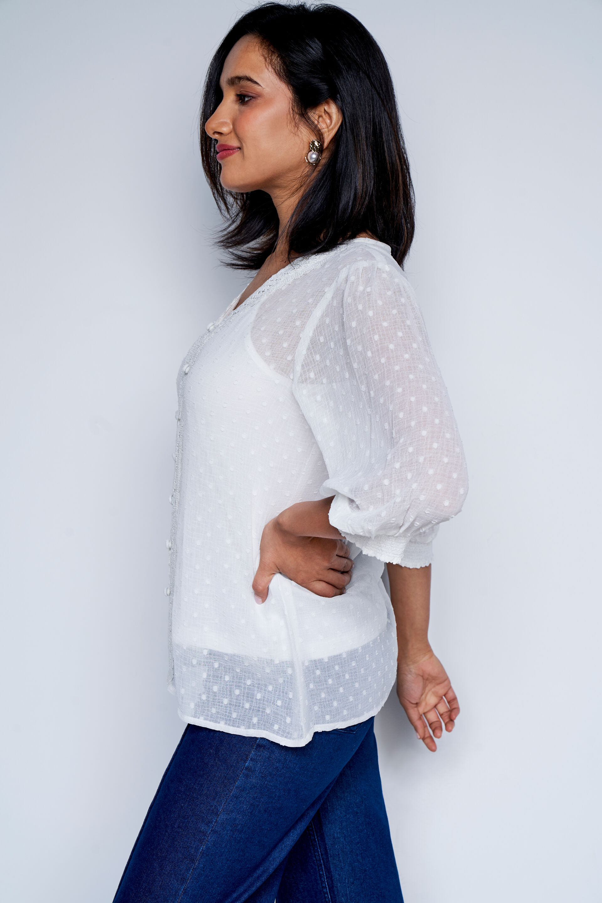 White The Cloudy Top, White, image 3