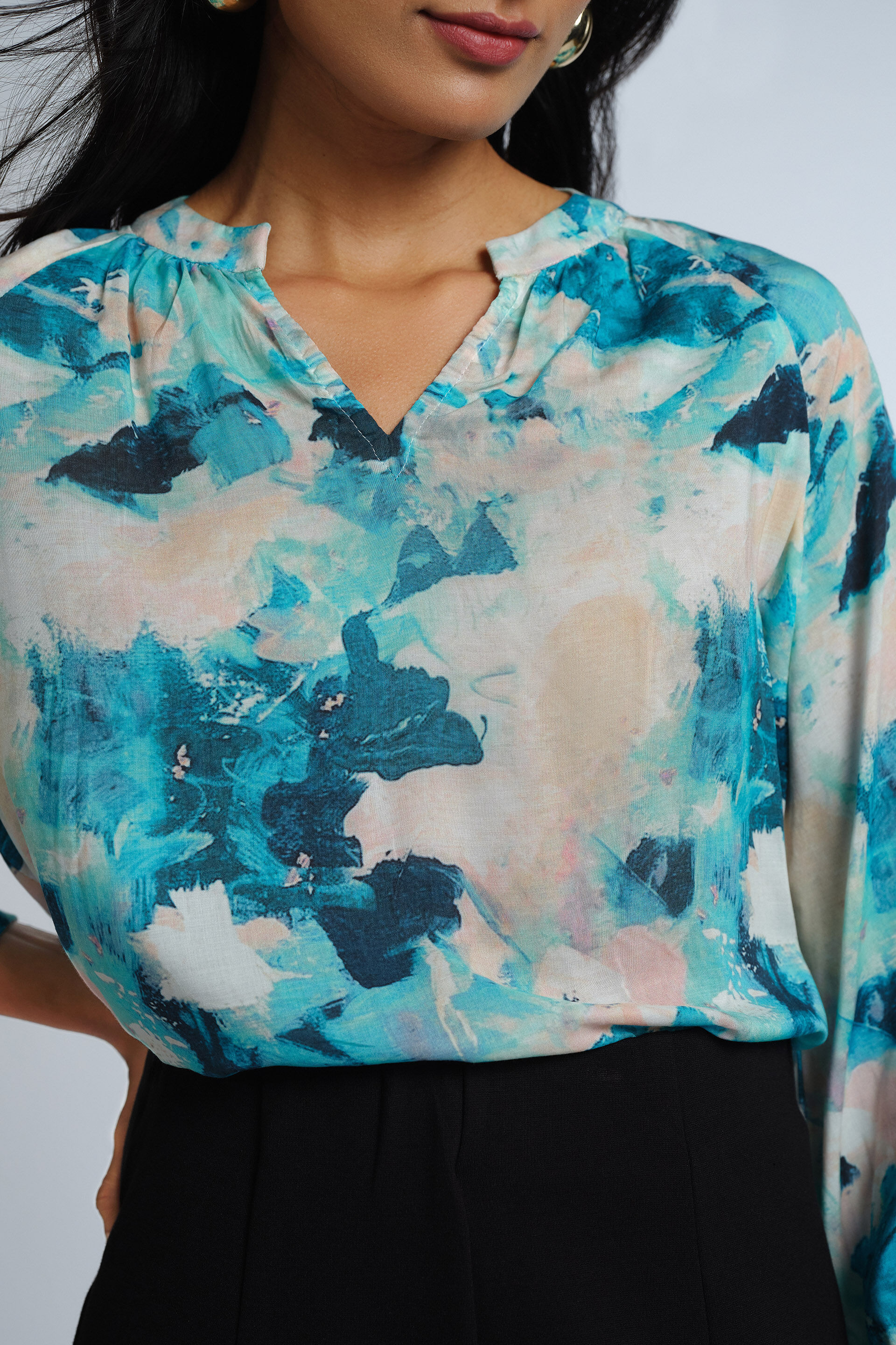 Painterly Blues LENZING&trade; Modal Top, Blue, image 4
