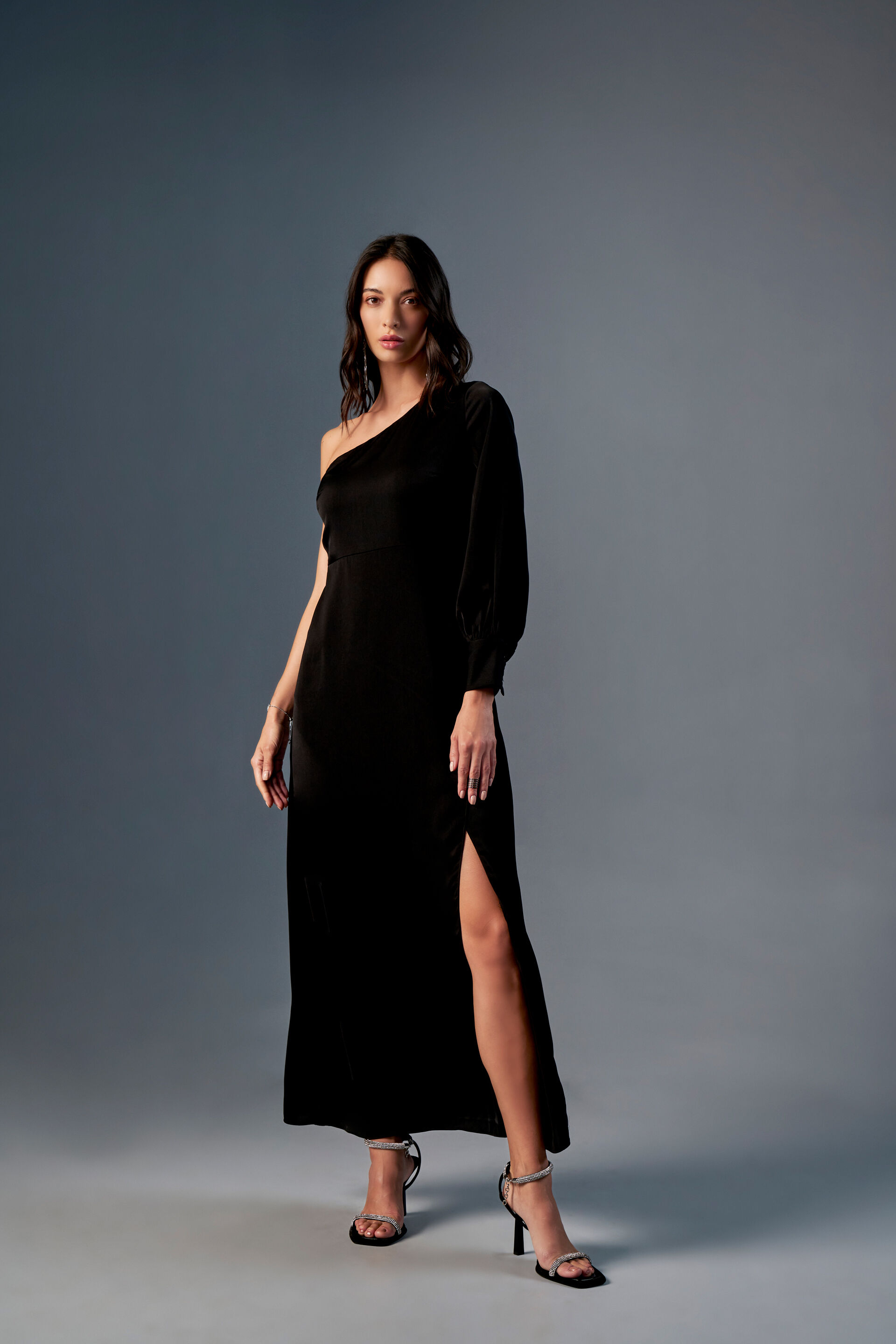 Buy Black Georgette Sequins One Shoulder Style Gown Party Wear Online at  Best Price | Cbazaar