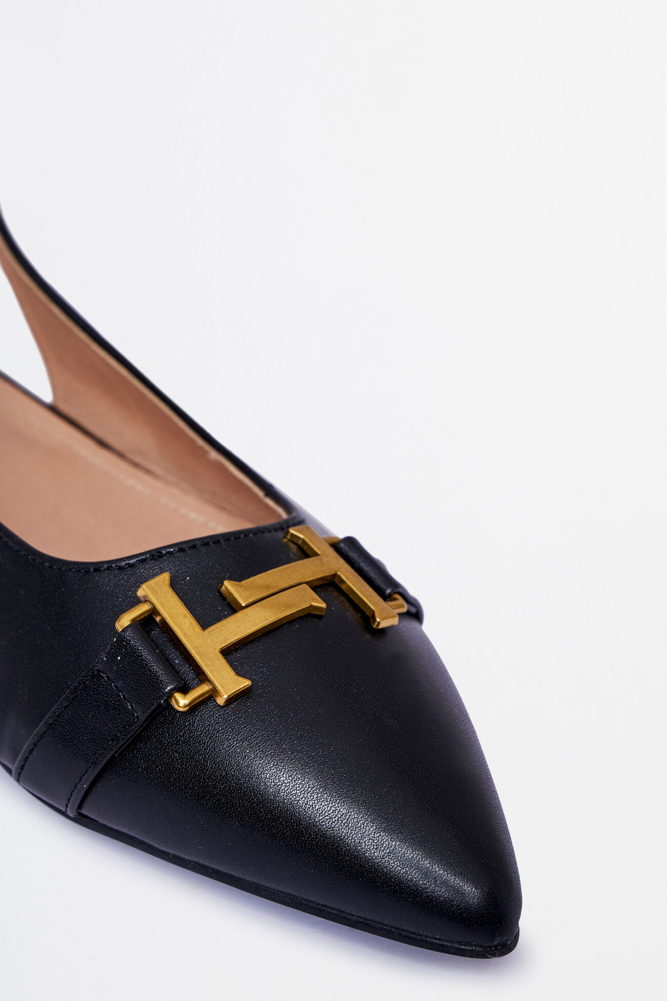 Black Shoe, Black, image 3