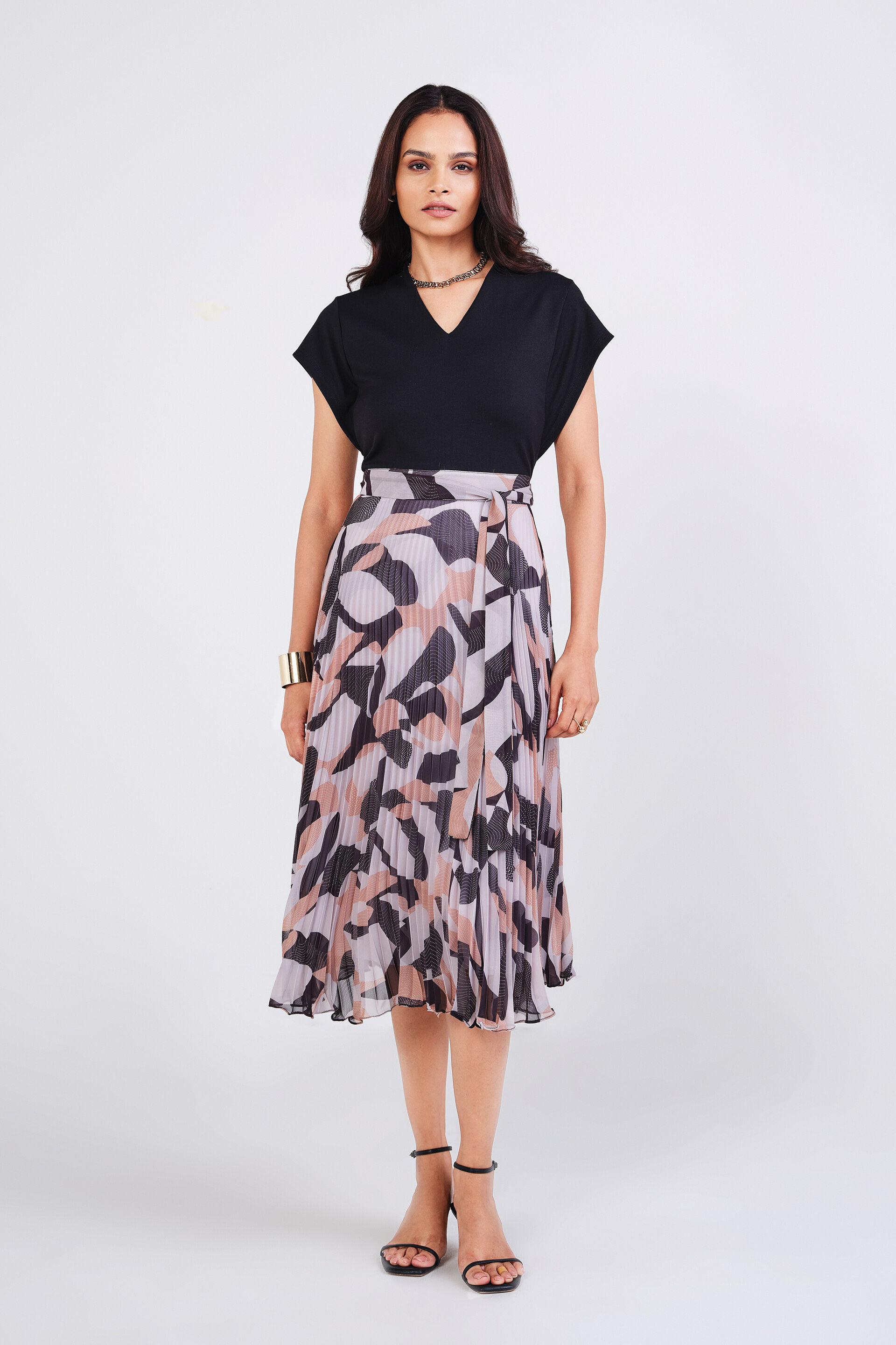 Rhythm Of The Grey Dress, Black, image 2