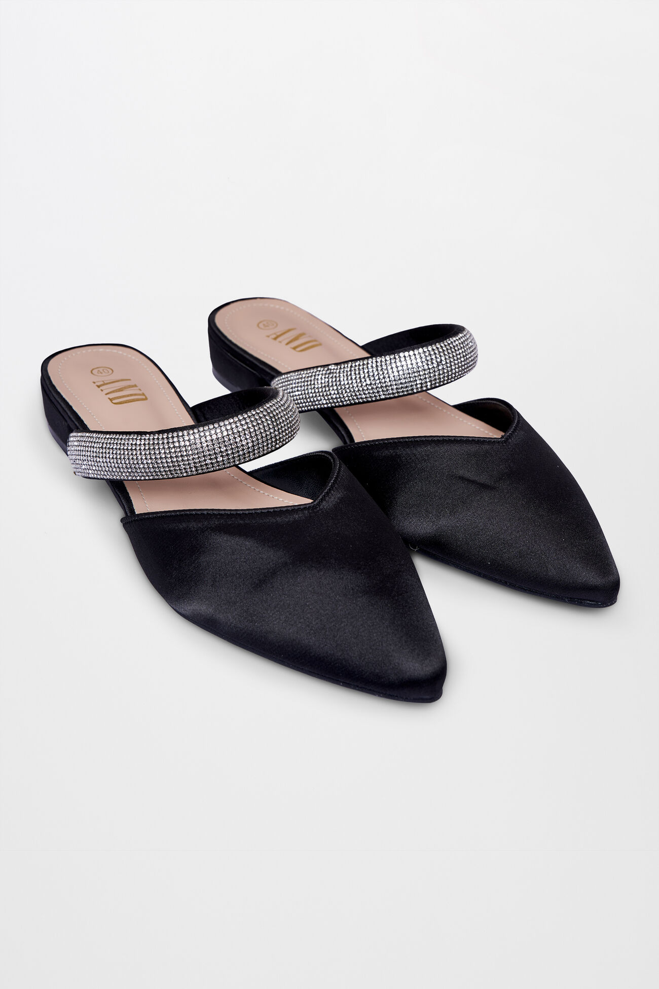 Black Shoe, Black, image 1