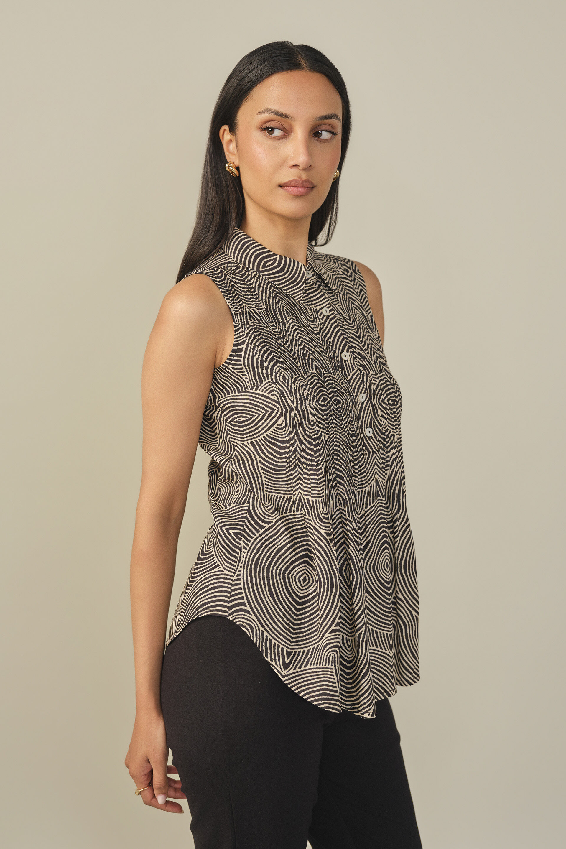 Abstract Printed Top in White, White, image 4