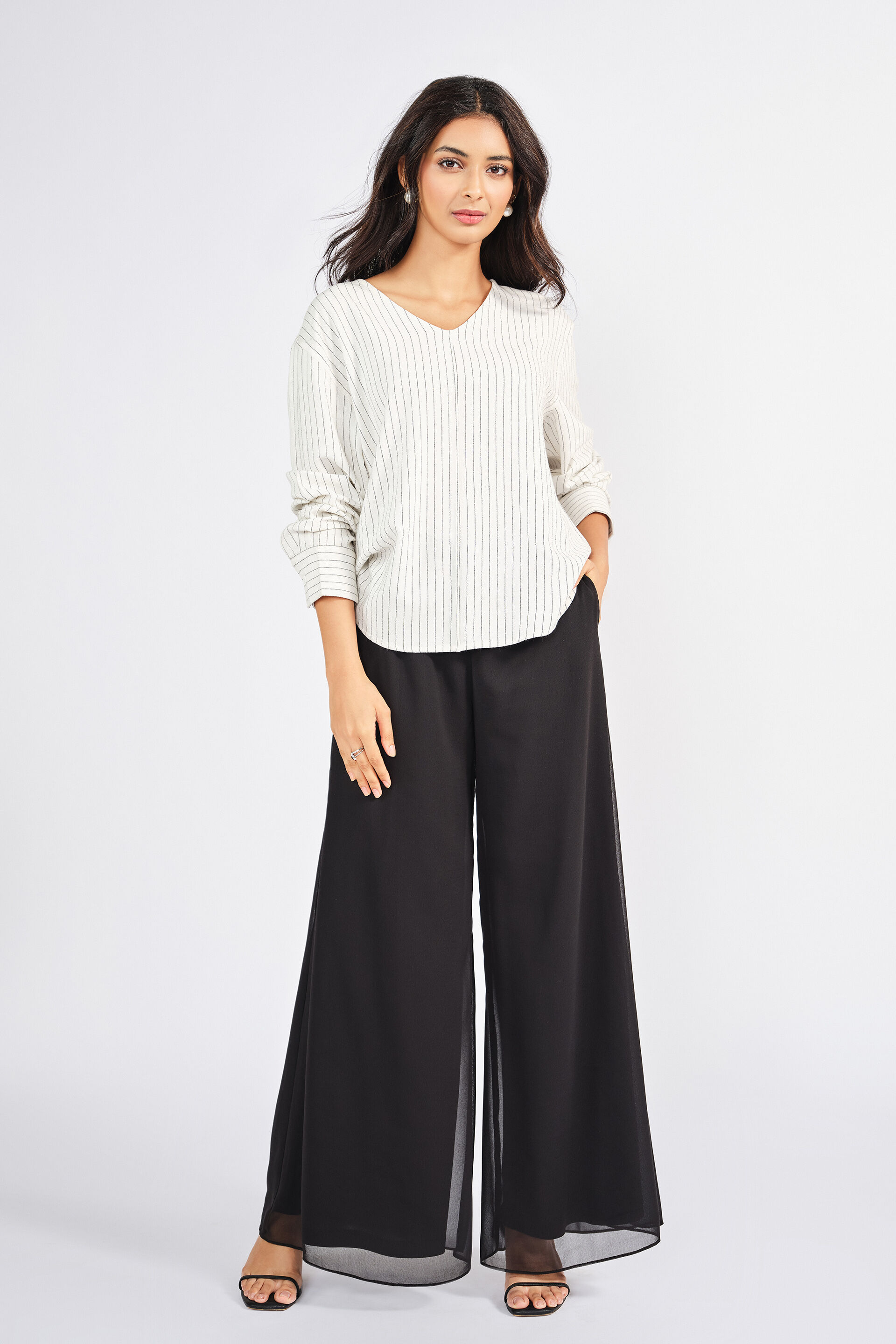 Judith Top, White, image 2