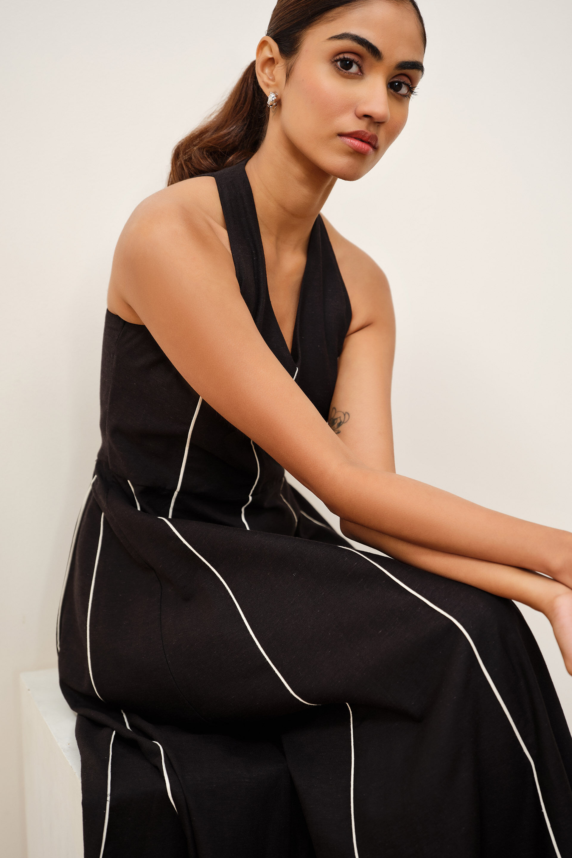 Velia Black Panelled Dress, Black, image 4