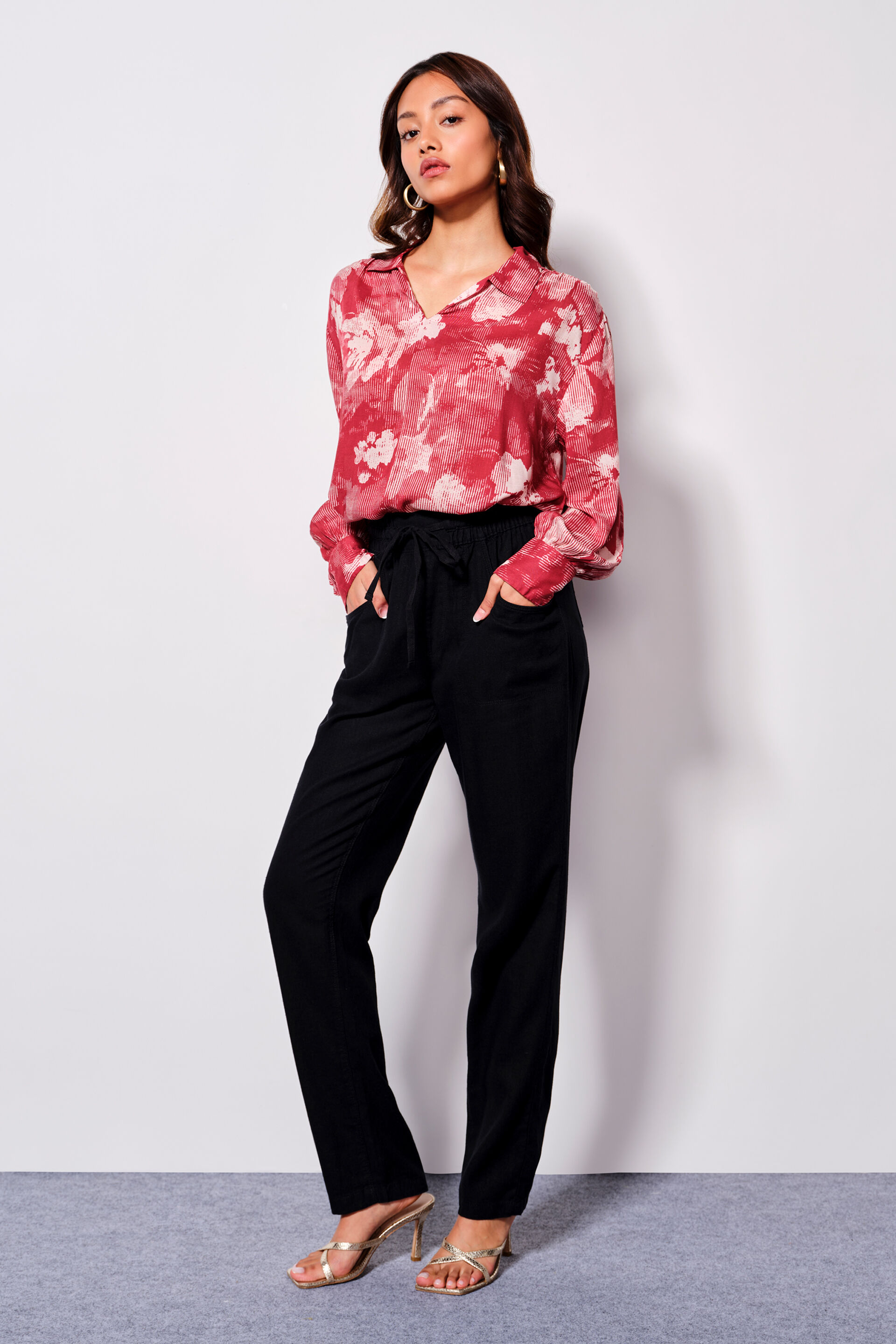 Urban Comfort Linen Blend Drawstring Pants, Black, image 2