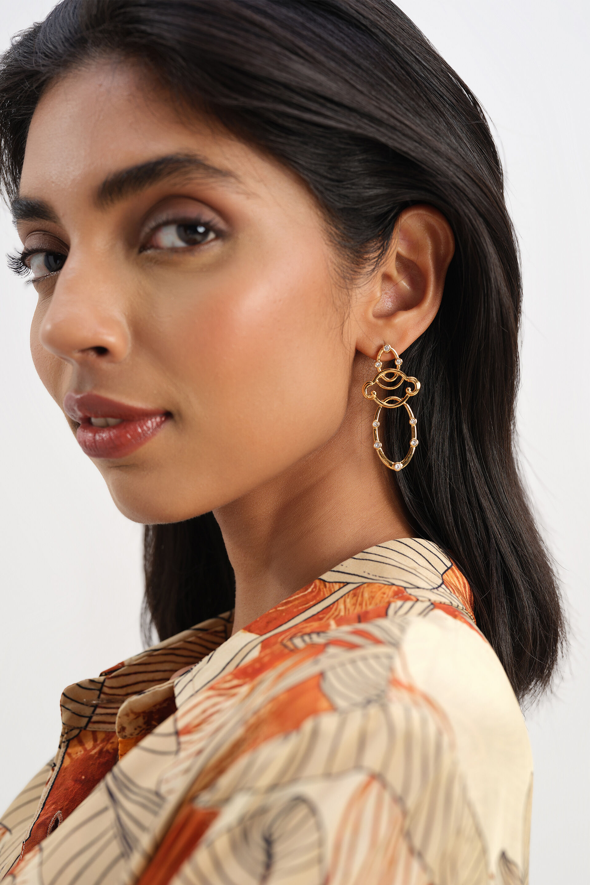 Veronica Golden Earrings, , image 4