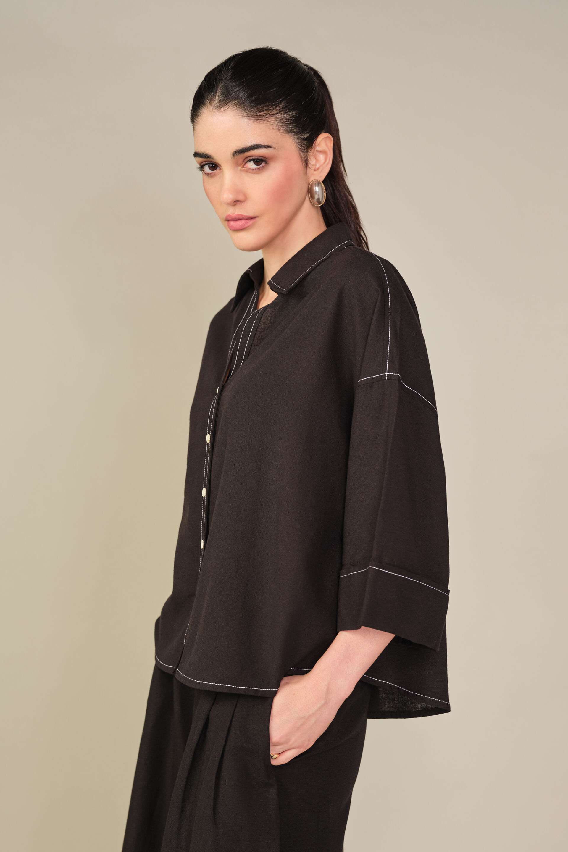 Oversized Shirt in Black, Black, image 5