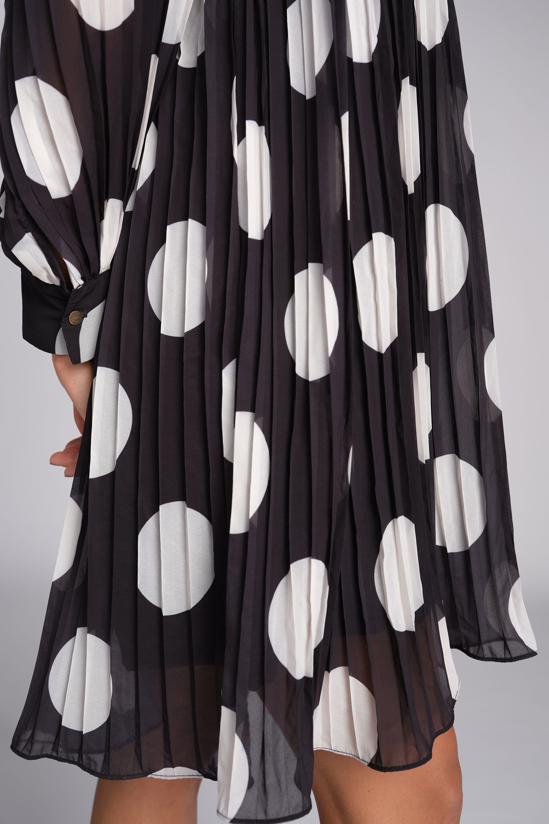 The Retro Polka Dress, Black, image 6
