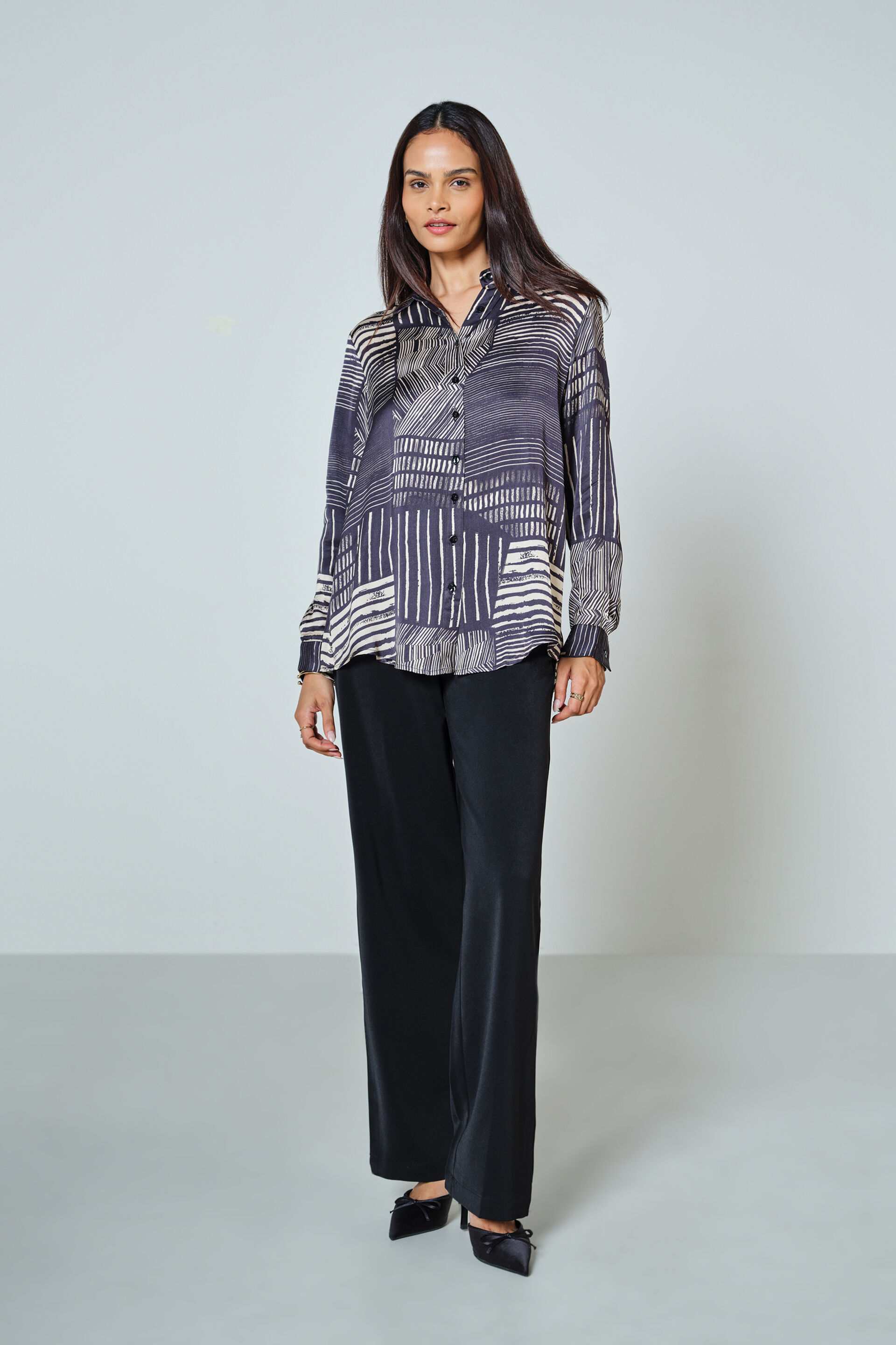 Avocet Modal Shirt, Black, image 2