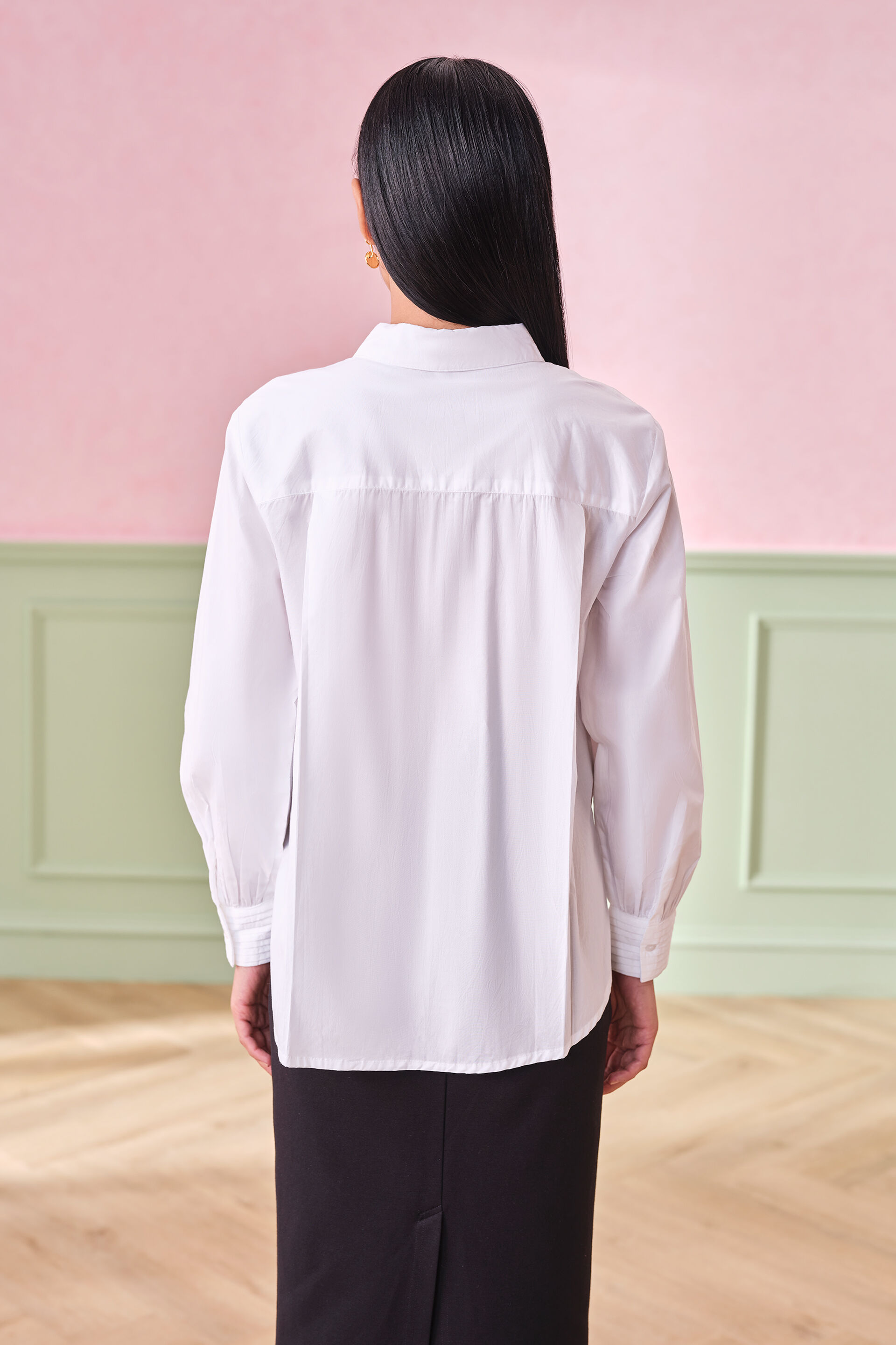 Lady In White Cotton Shirt, White, image 5