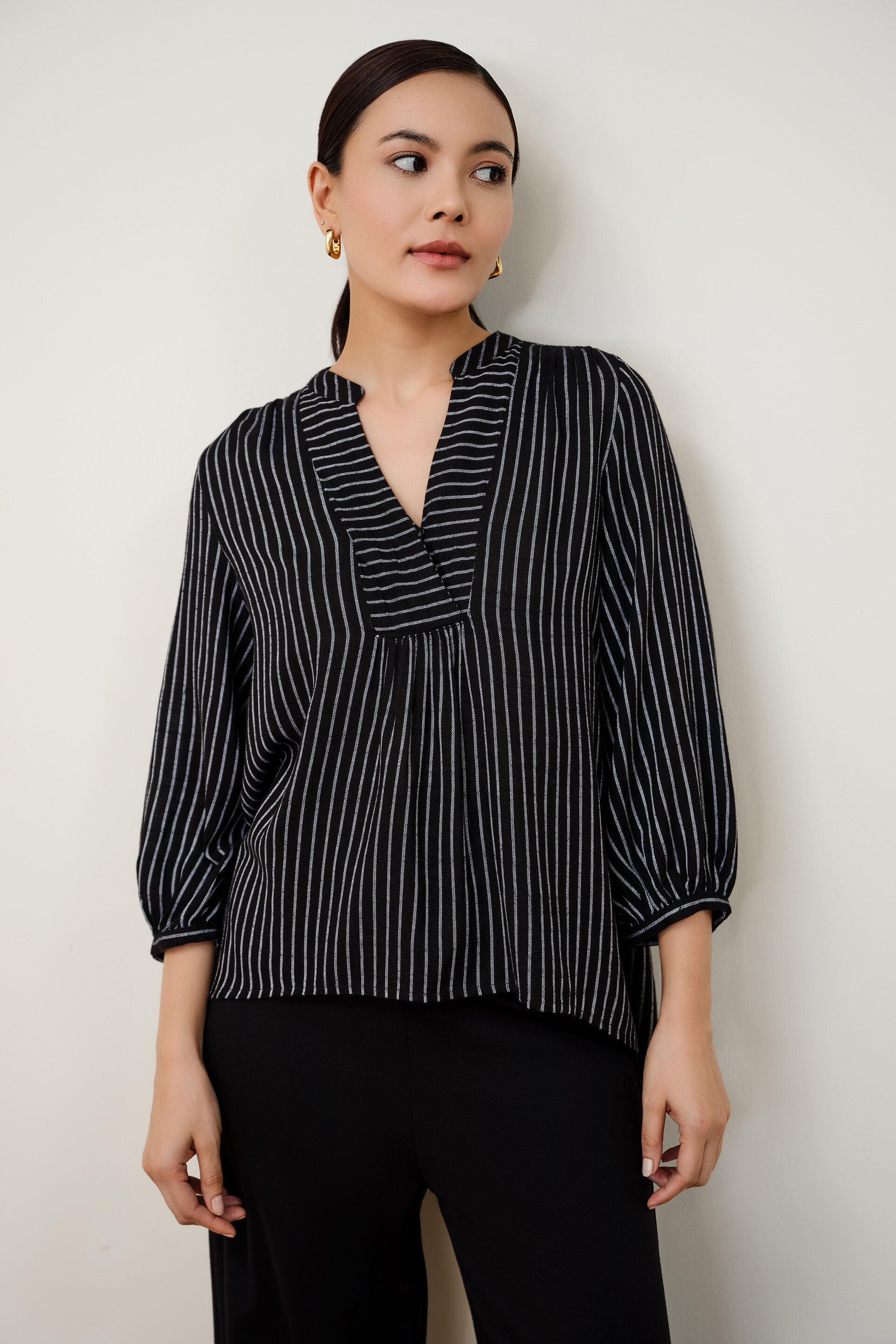 S&eacute;la Striped Black Top, Black, image 2