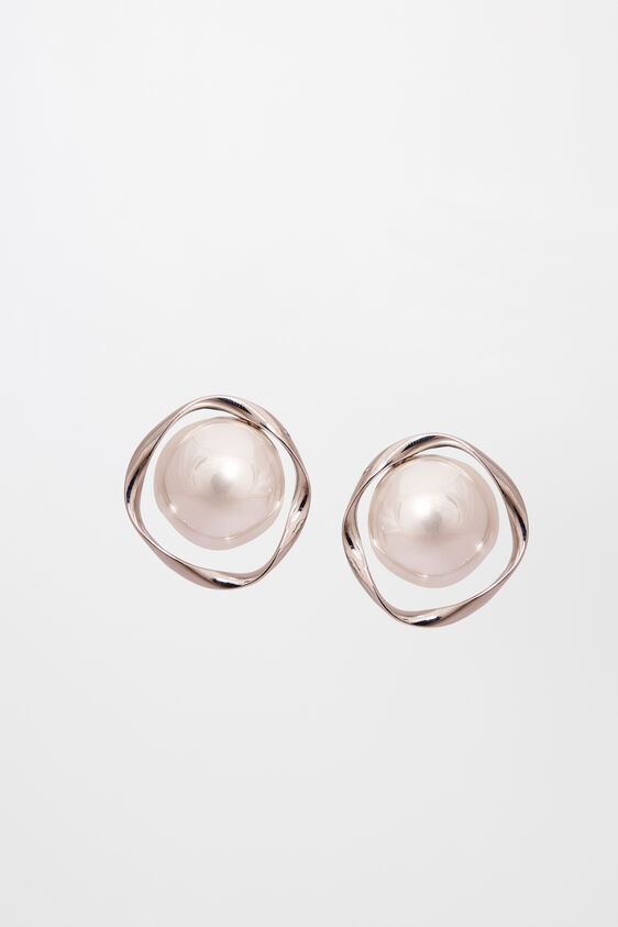 1 - Off White Brass Earing, image 1