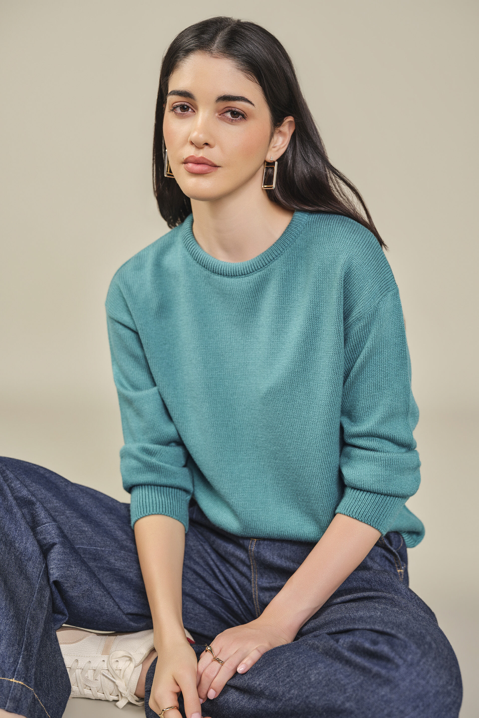 Solid Sweater in Teal