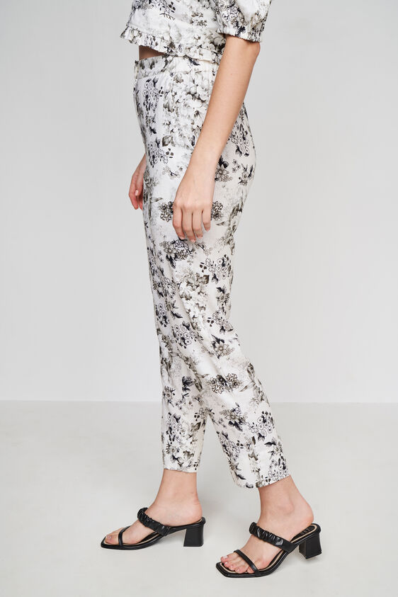Black Floral Curved Bottom, Black, image 2