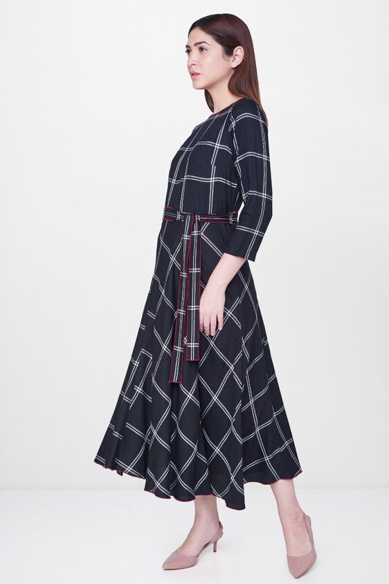 4 - Black Checks Waist Belt Fit and Flare Midi Dress, image 4