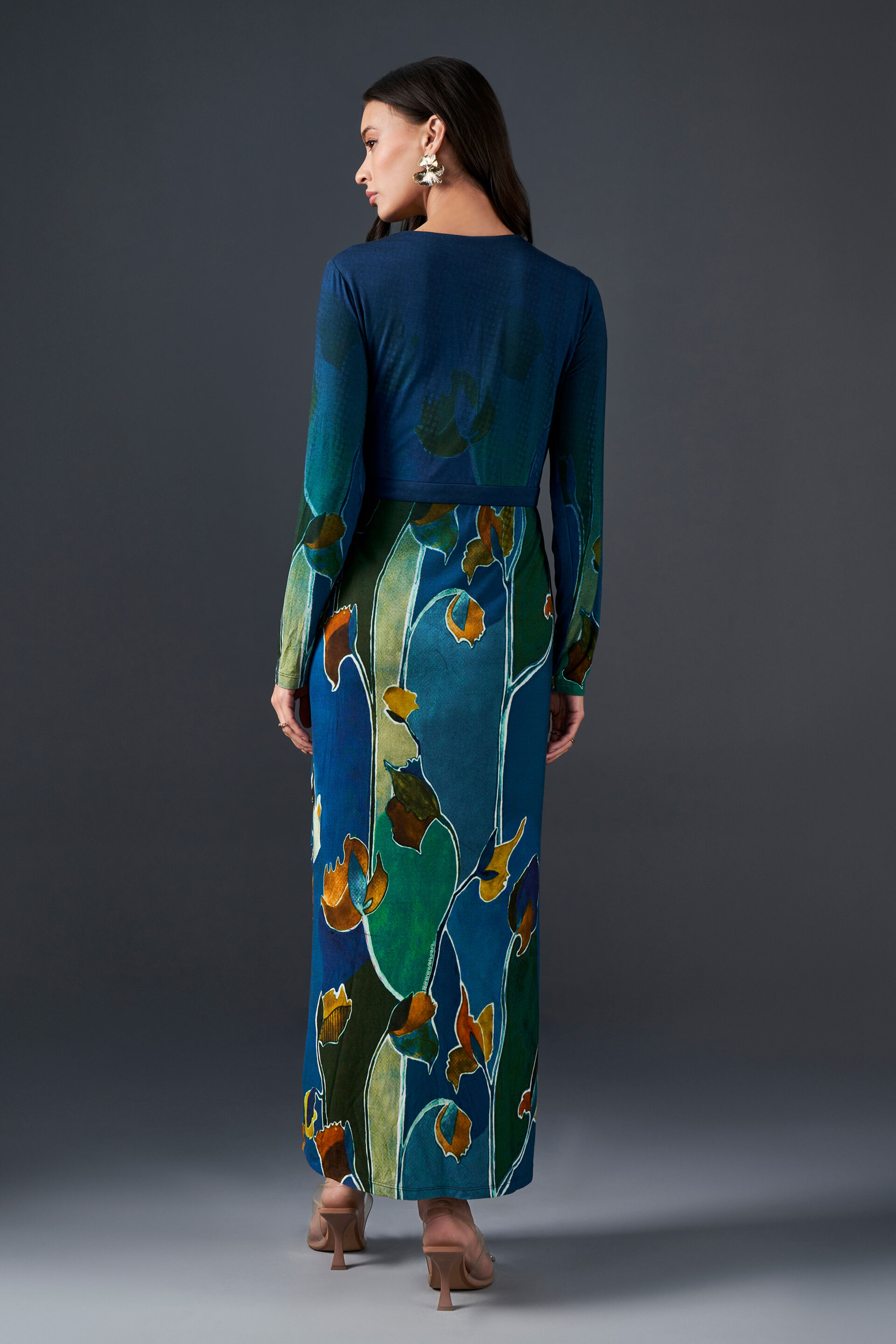 Oasis maxi shop