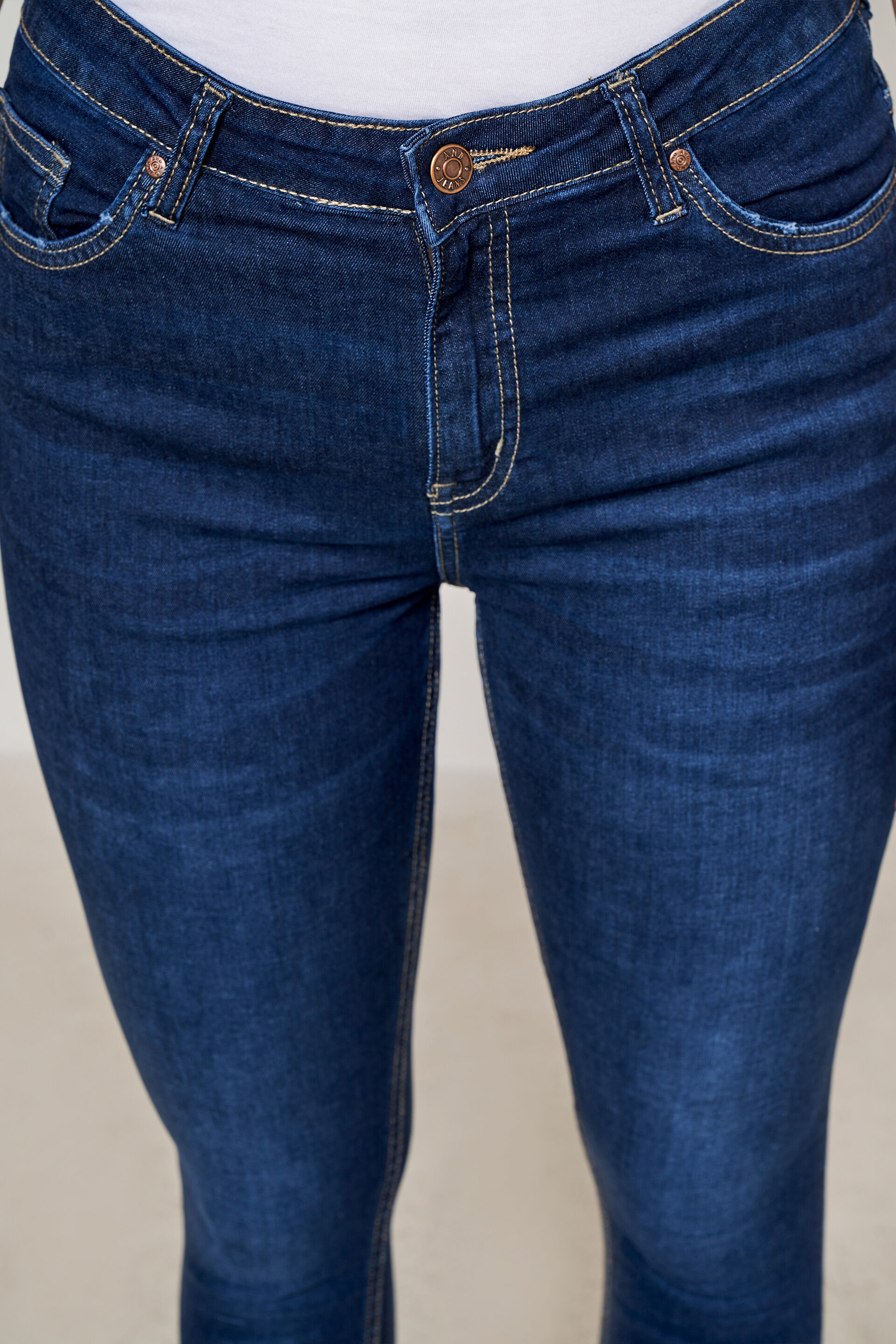 Medium Blue Solid Straight Bottom, Blue, image 4