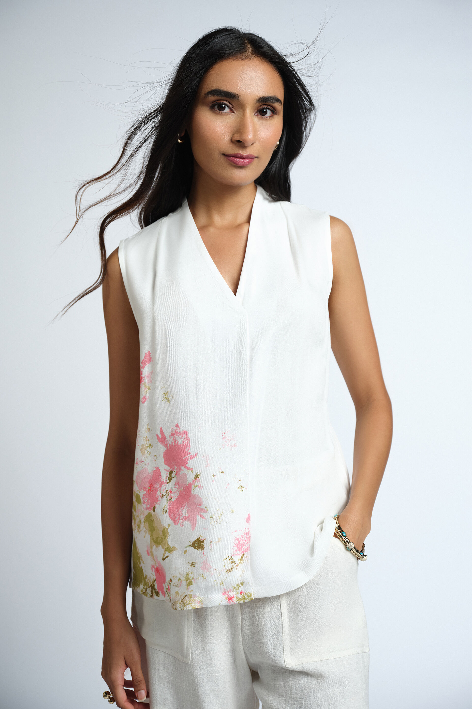 Floral Trellis Top, White, image 1