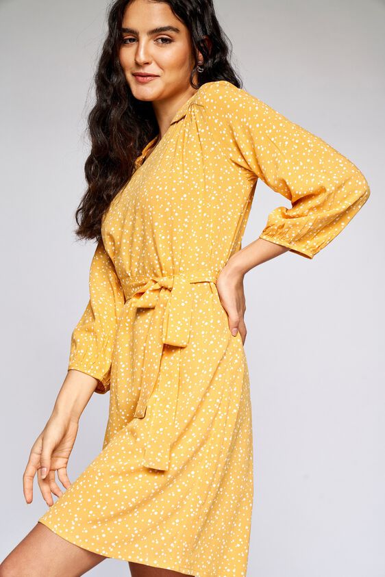 1 - Yellow Polka Dots Curved Dress, image 1