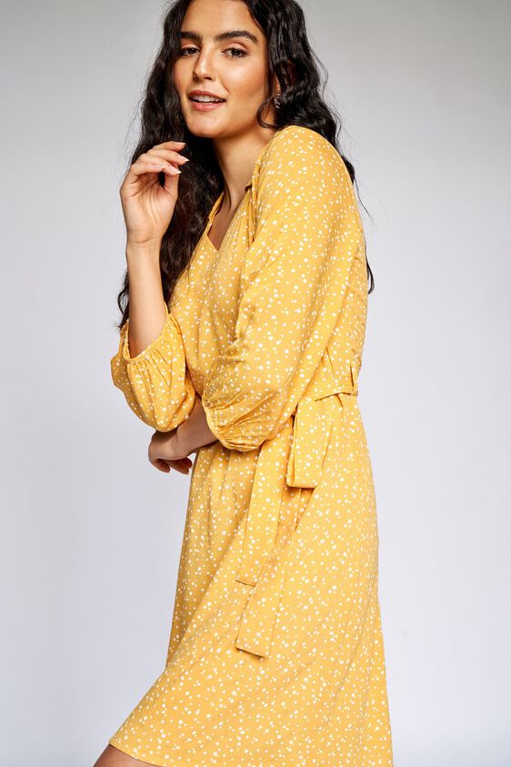 3 - Yellow Polka Dots Curved Dress, image 3