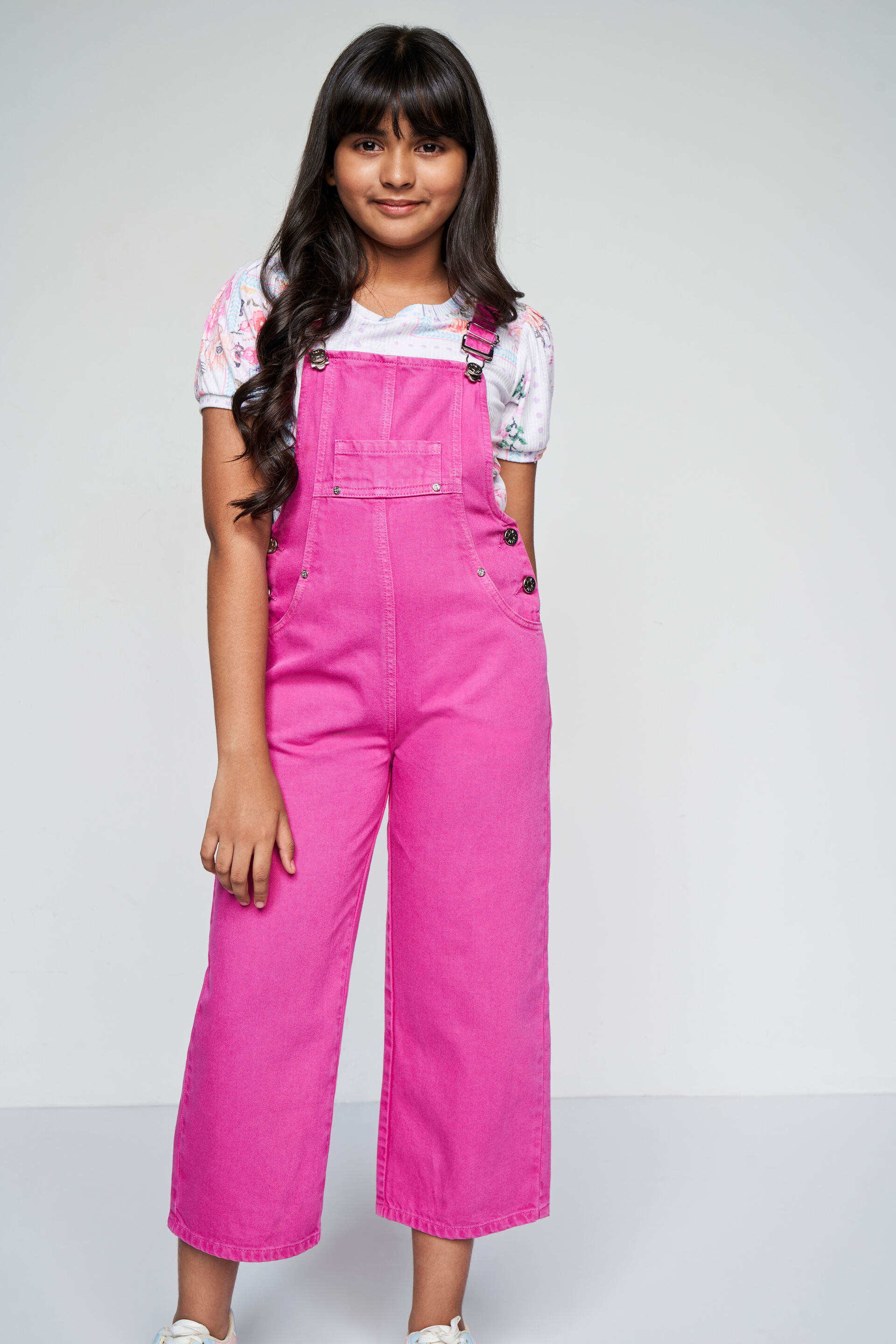 Buy our Maharani Pink Solid Straight Dungaree online from ANDIndia SC F23KK06DGDNM