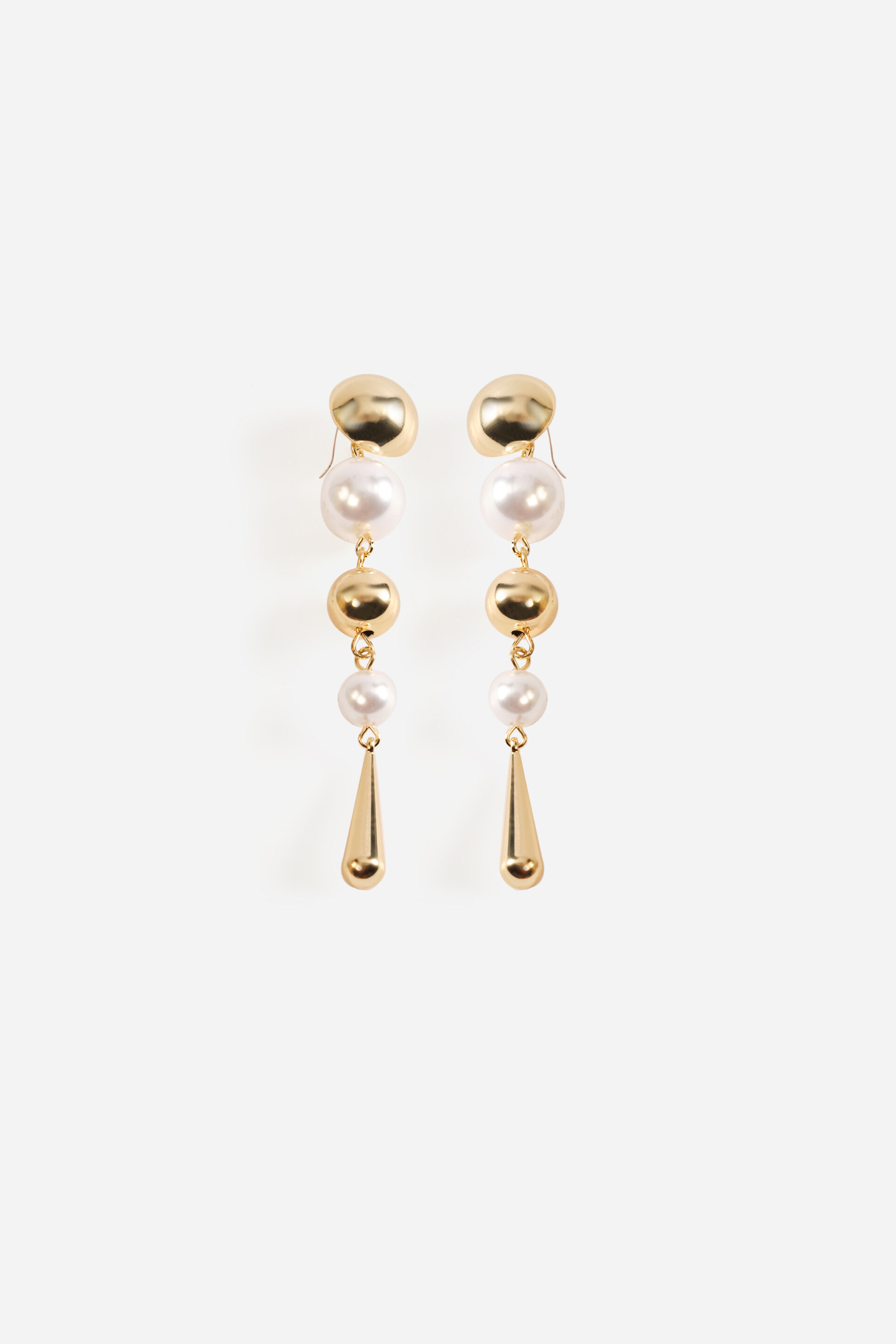 Pearl Gleam Earrings
