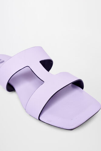 Lilac Shoe, Lilac, image 3