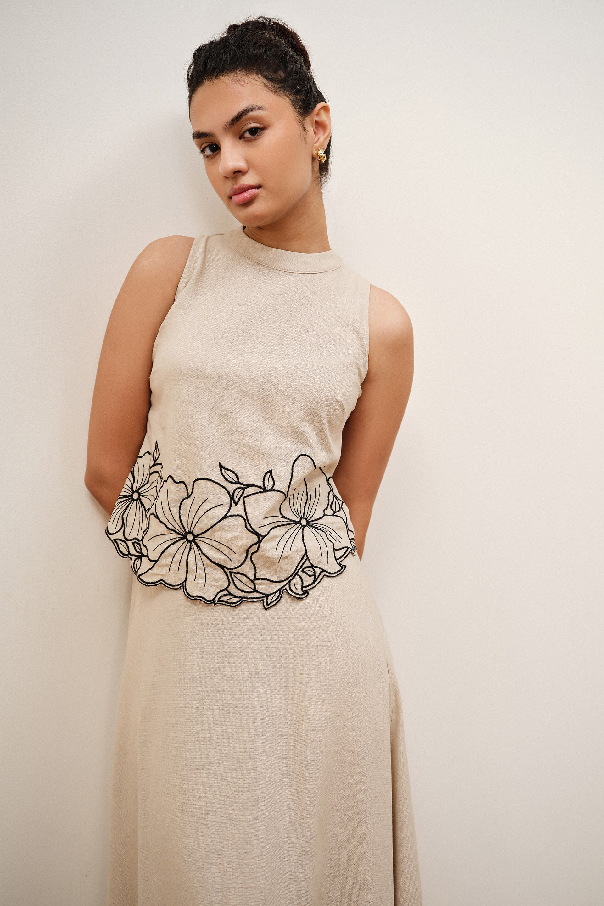 Natural Flora Embroidered Skirt Set, Beige, image 4