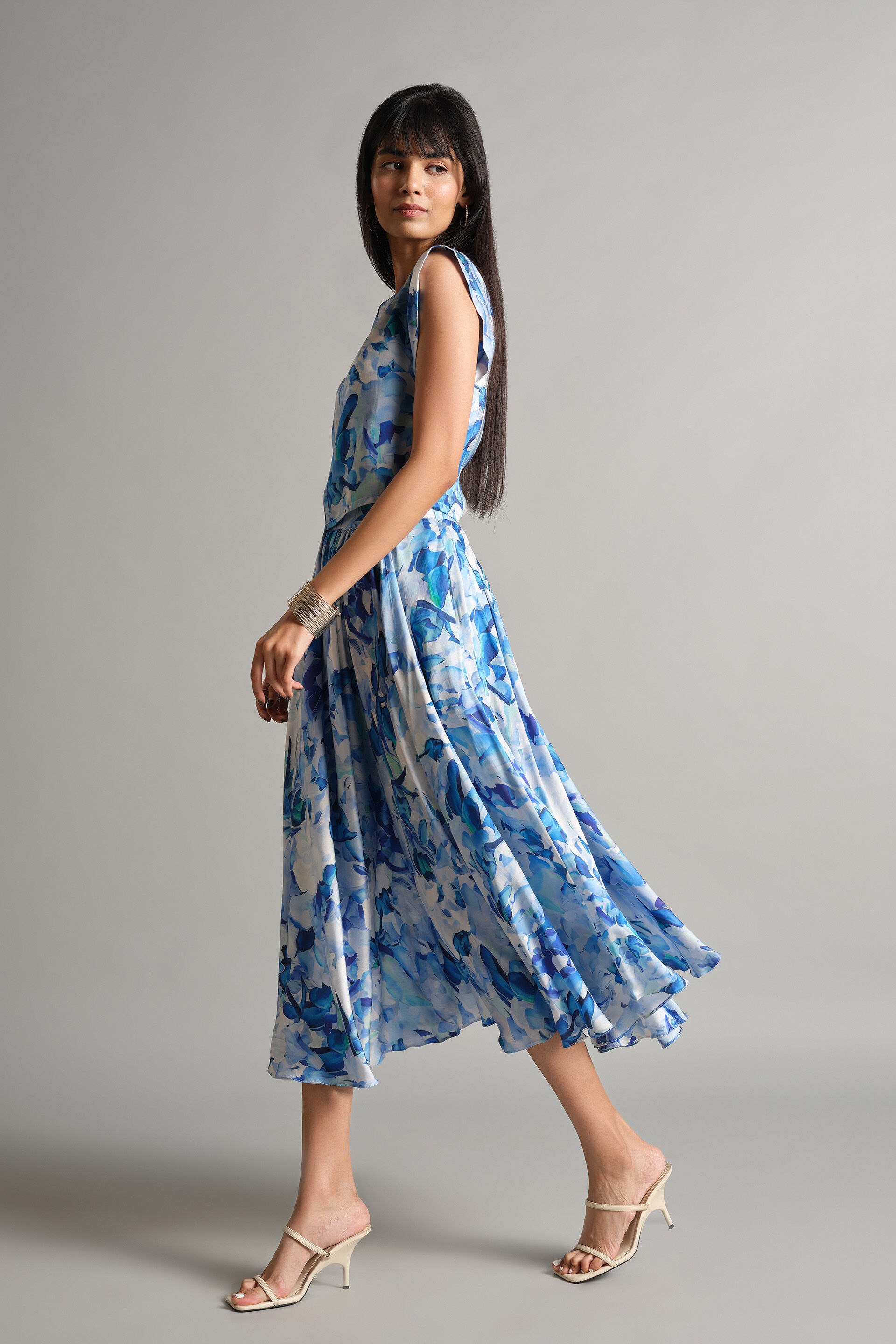 Blooming Blues Skirt Set, Blue, image 3