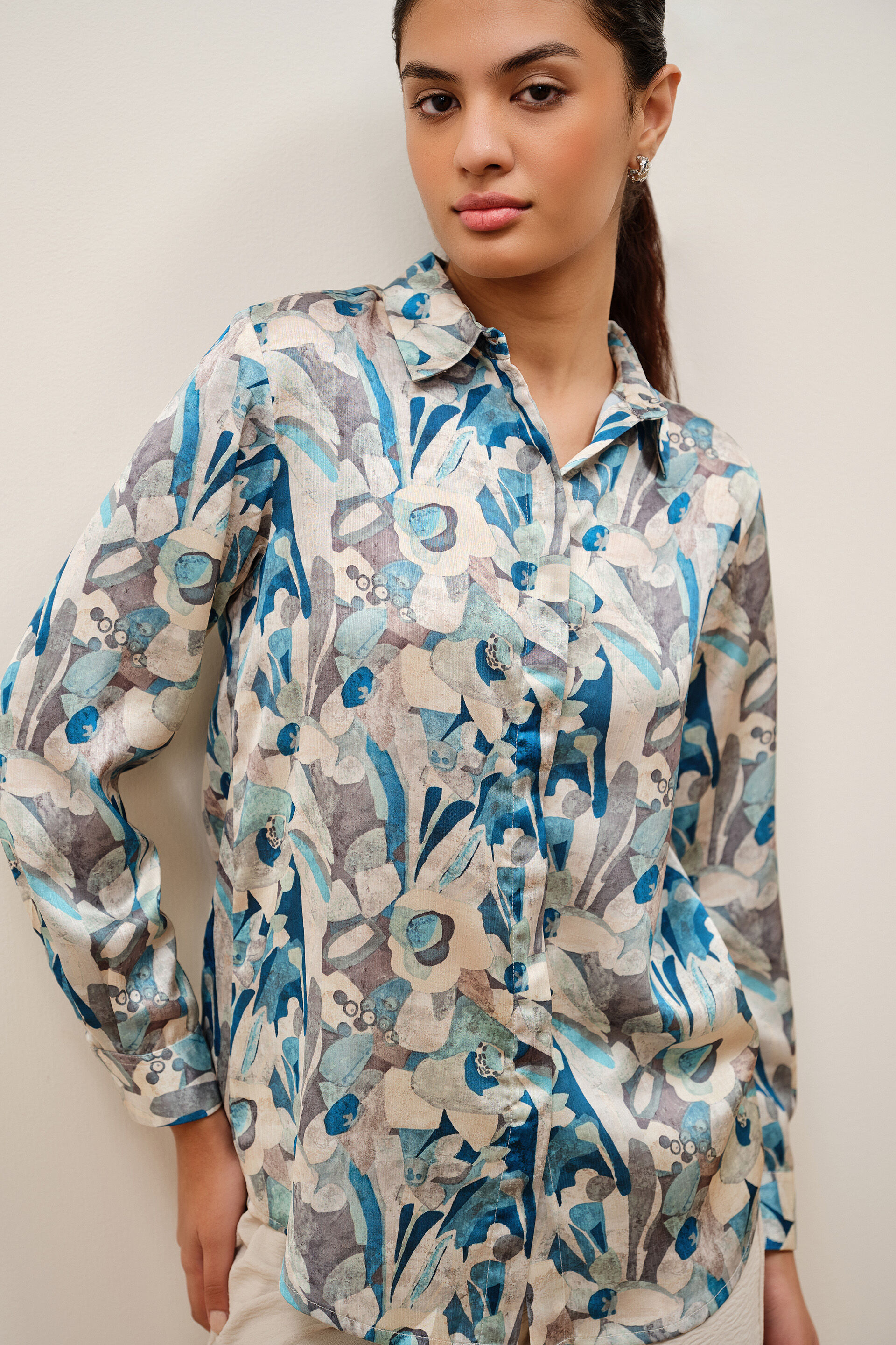 Reba Satin Shirt, Green, image 4