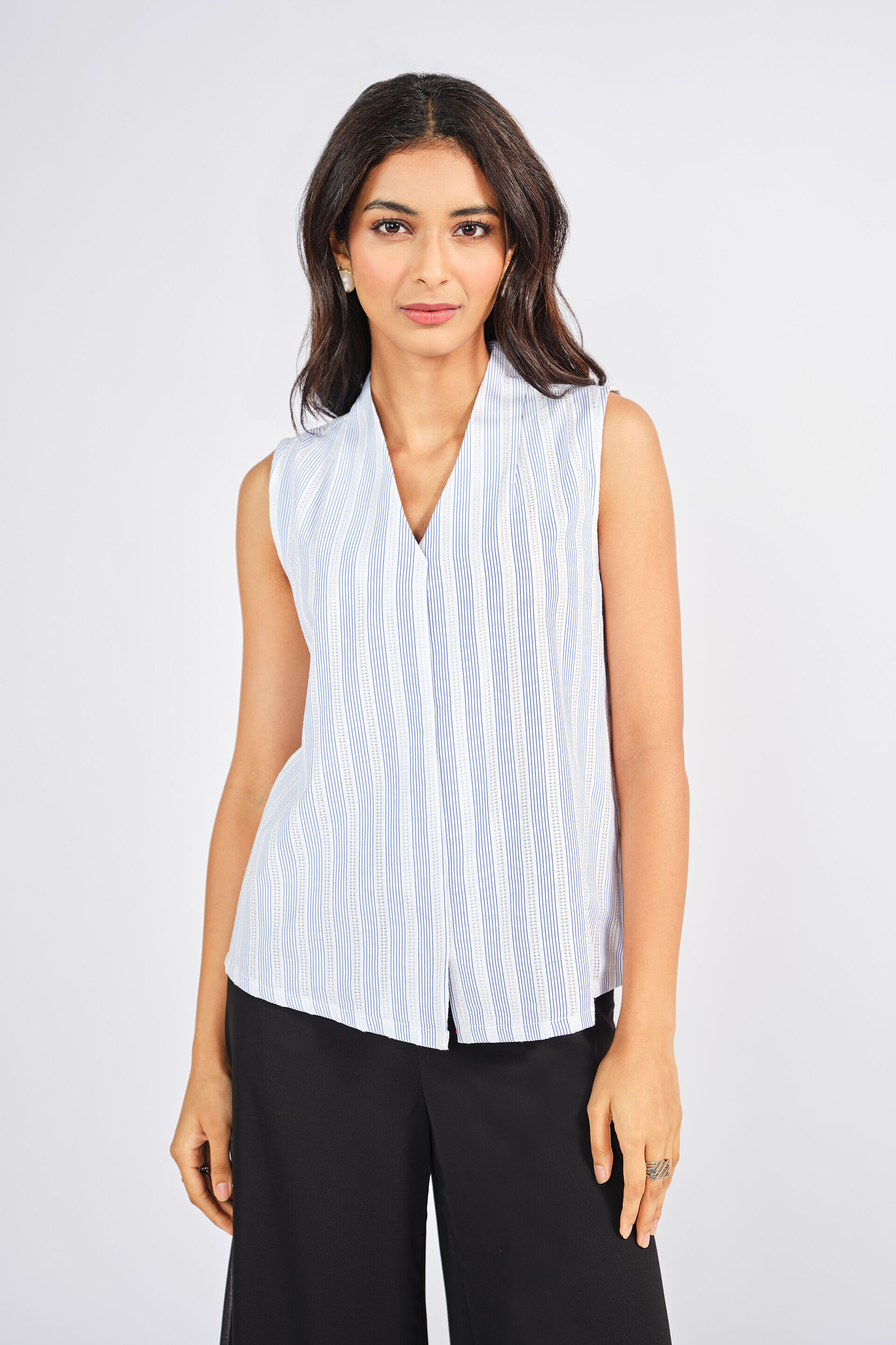 Elgon Top, Blue, image 1