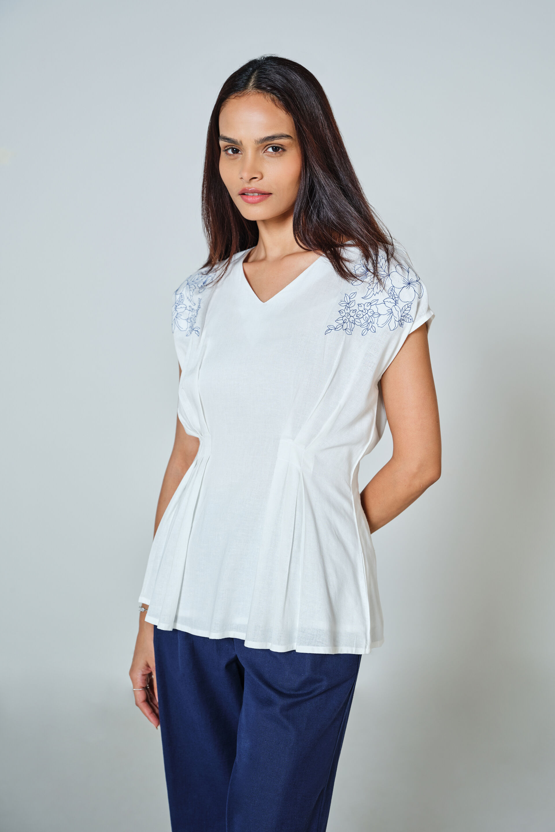 Egret Top, White, image 1