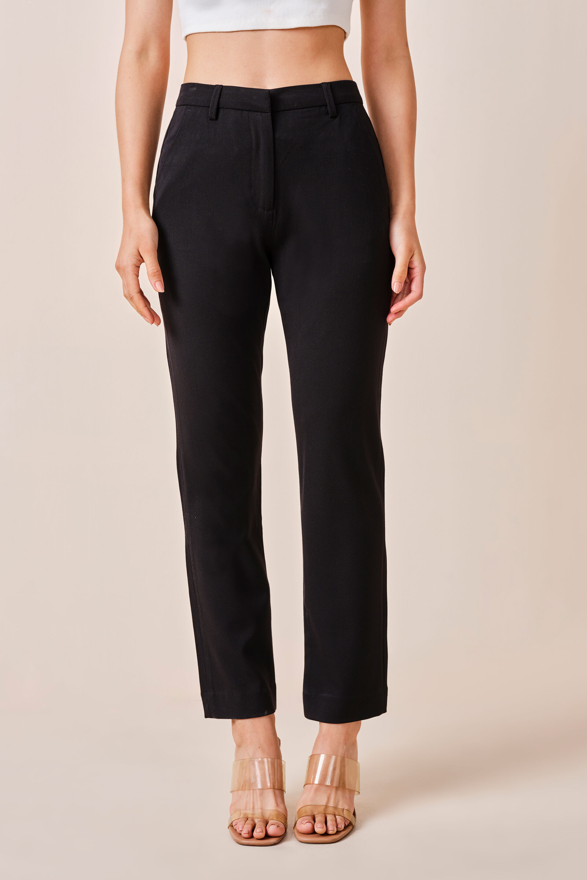 Trisha Solid Trousers