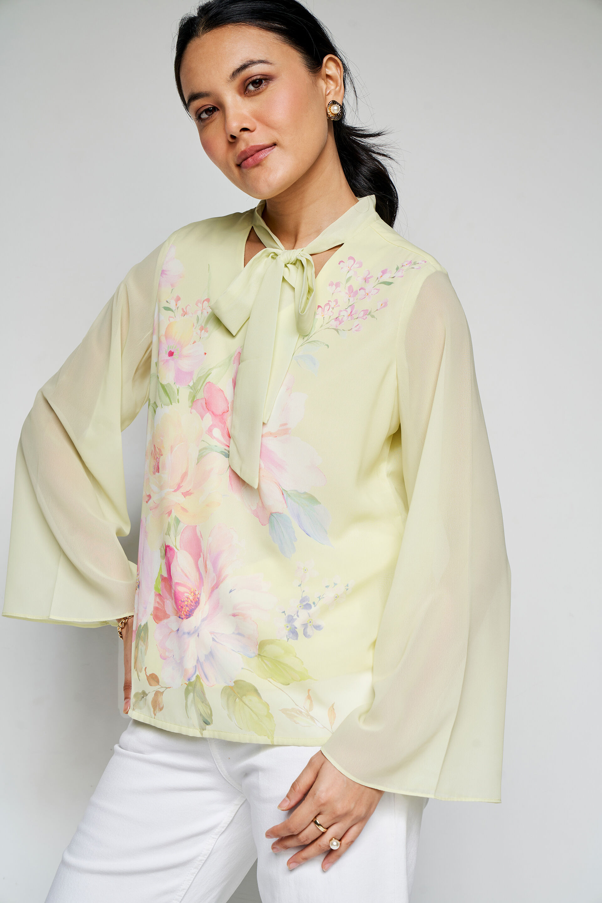 Full Of Life Floral Top, Green, image 1