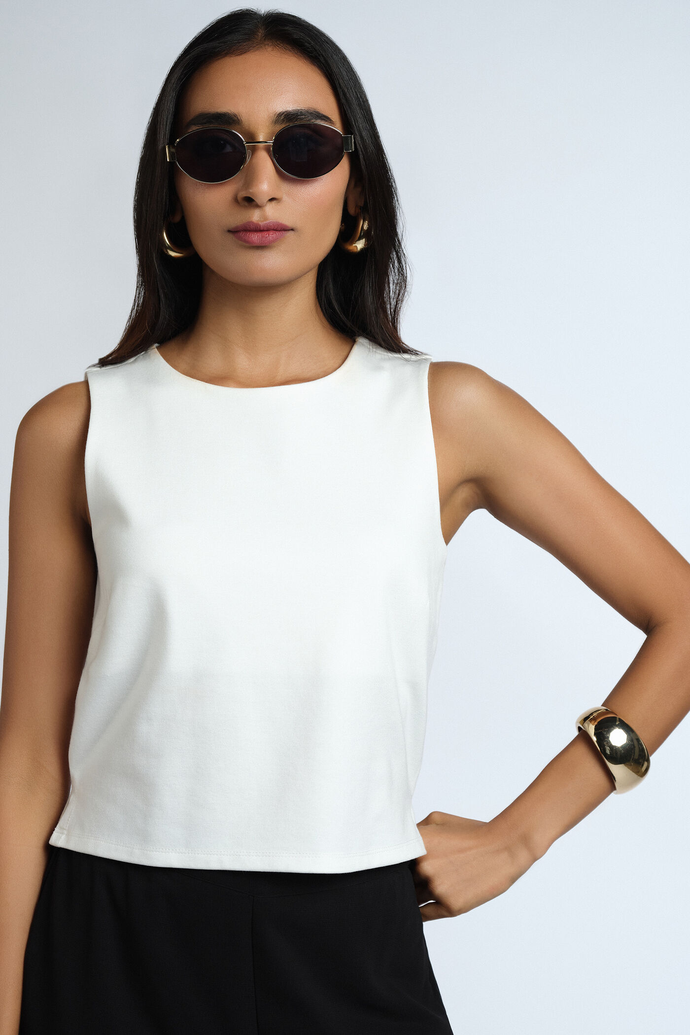 White Ease Top