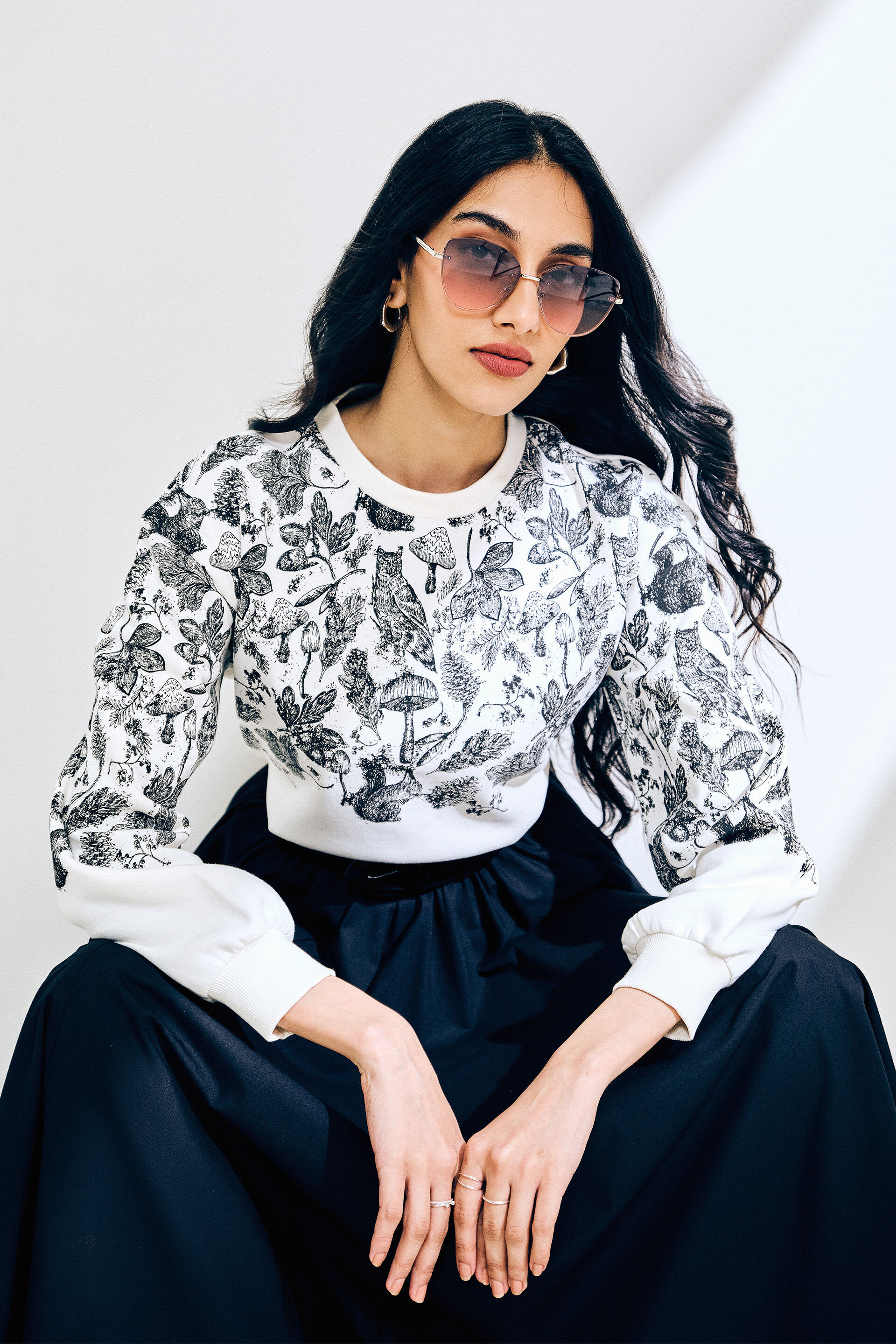 White Wanderlust Sweatshirt, White, image 4