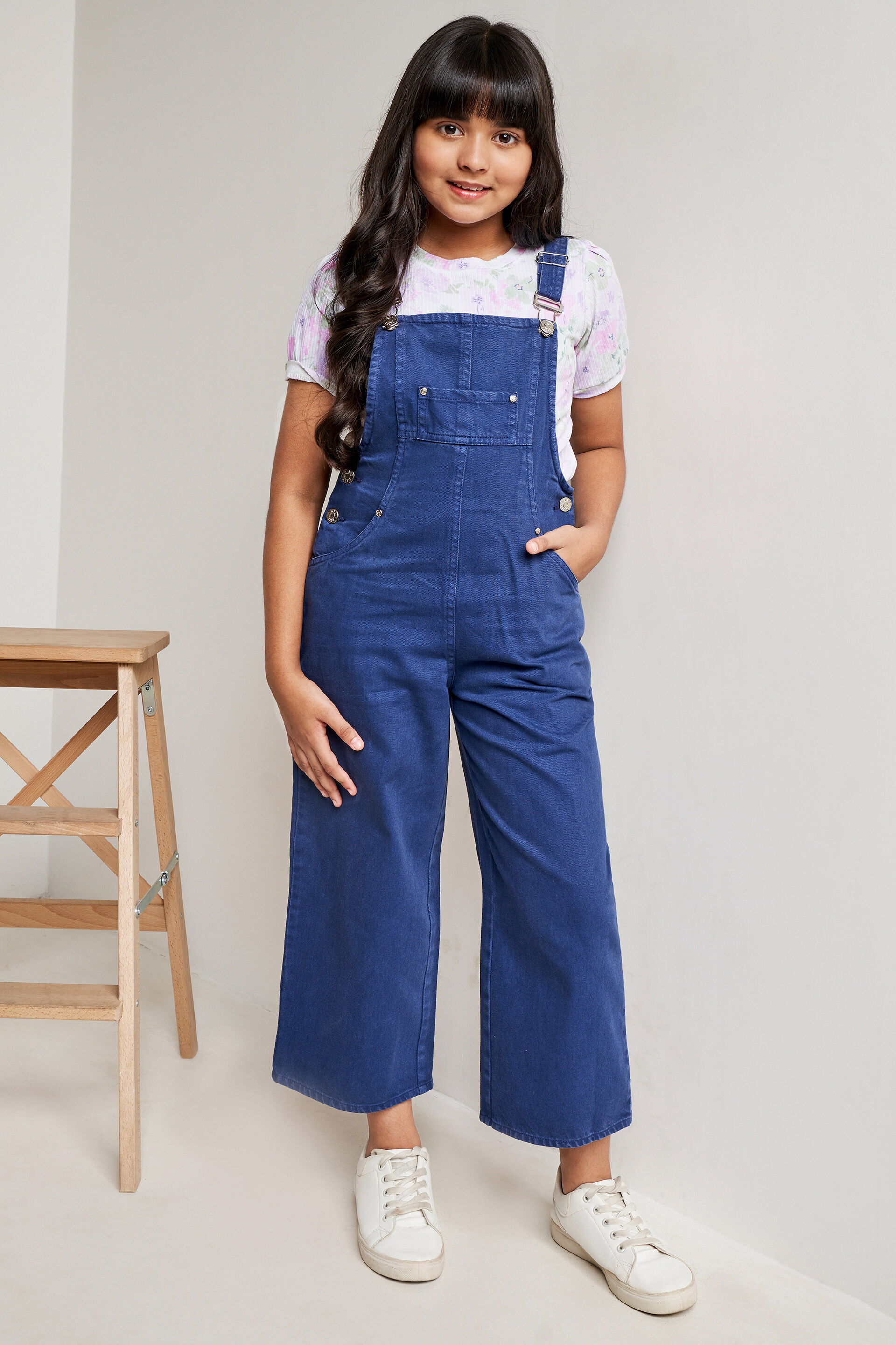 Dungaree online top