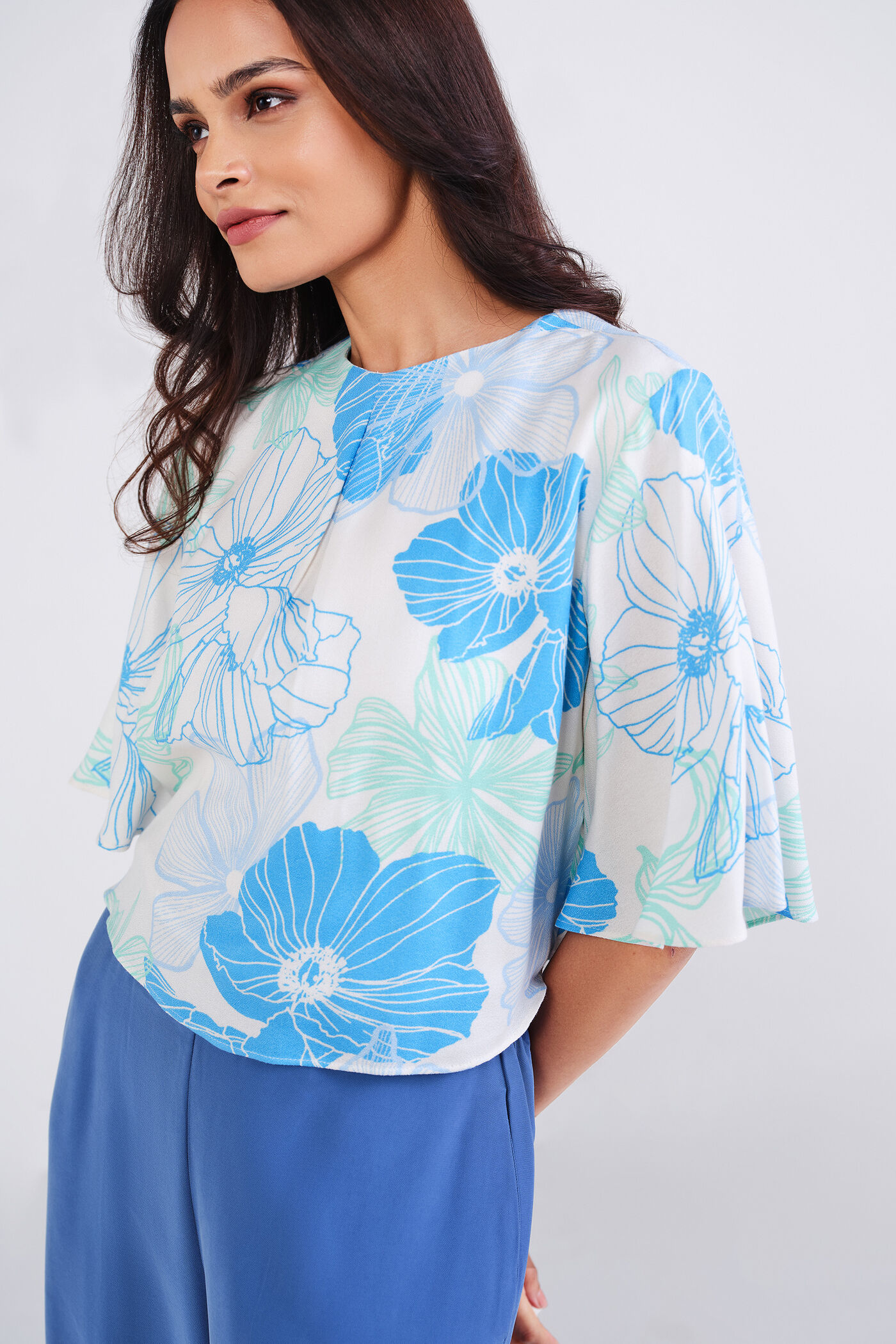 Flowral Top Buy Water Flower Top Online for Women from AND India F25V155TT103_BLU_WHT