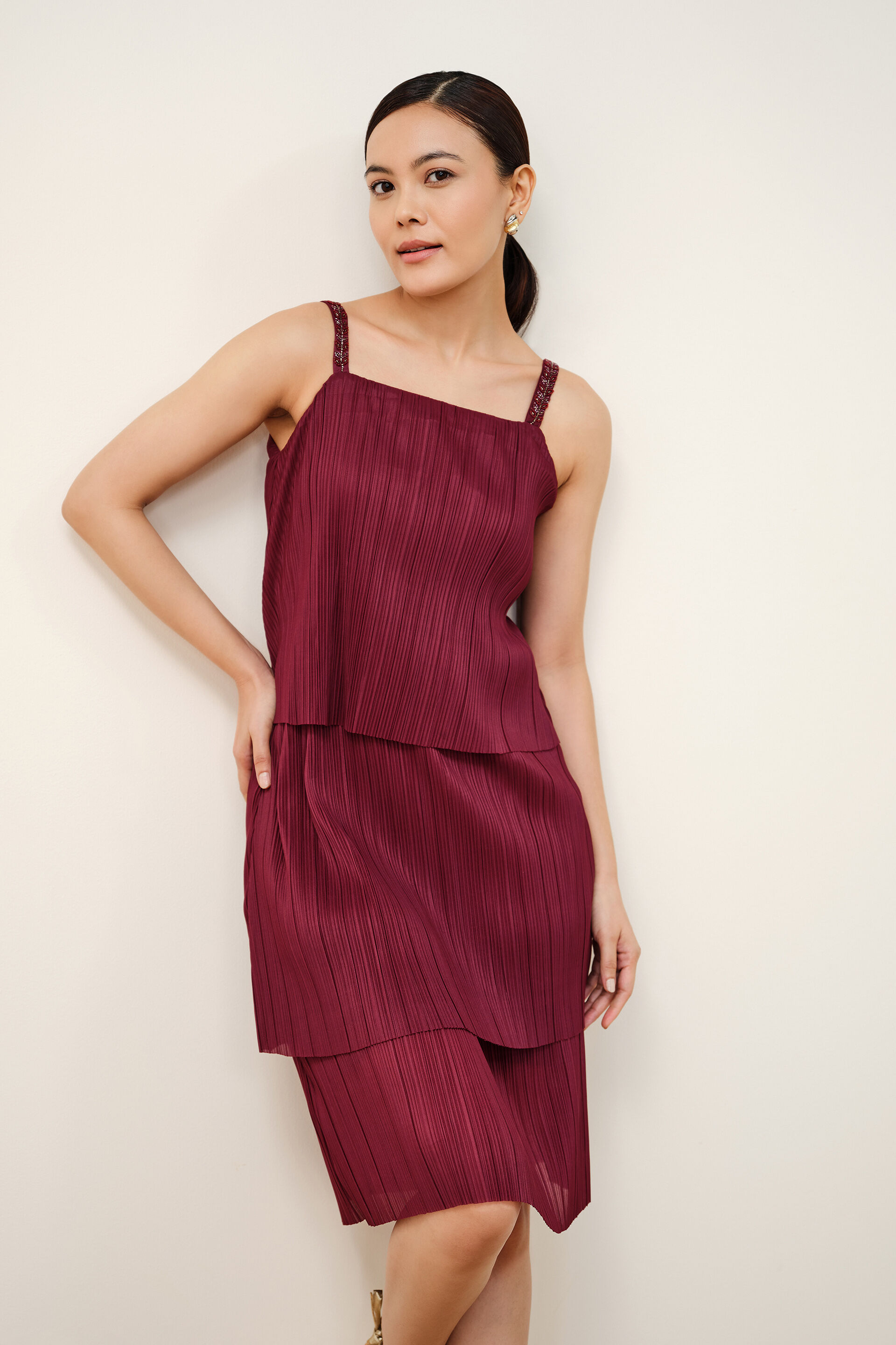 Wine Tiered Pliss&eacute; Dress, Wine, image 3