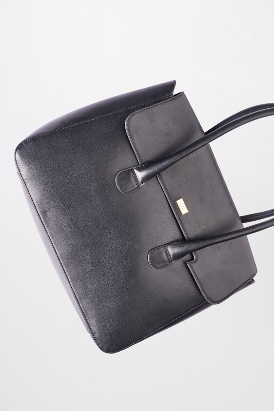 4 - Black Handbag, image 4