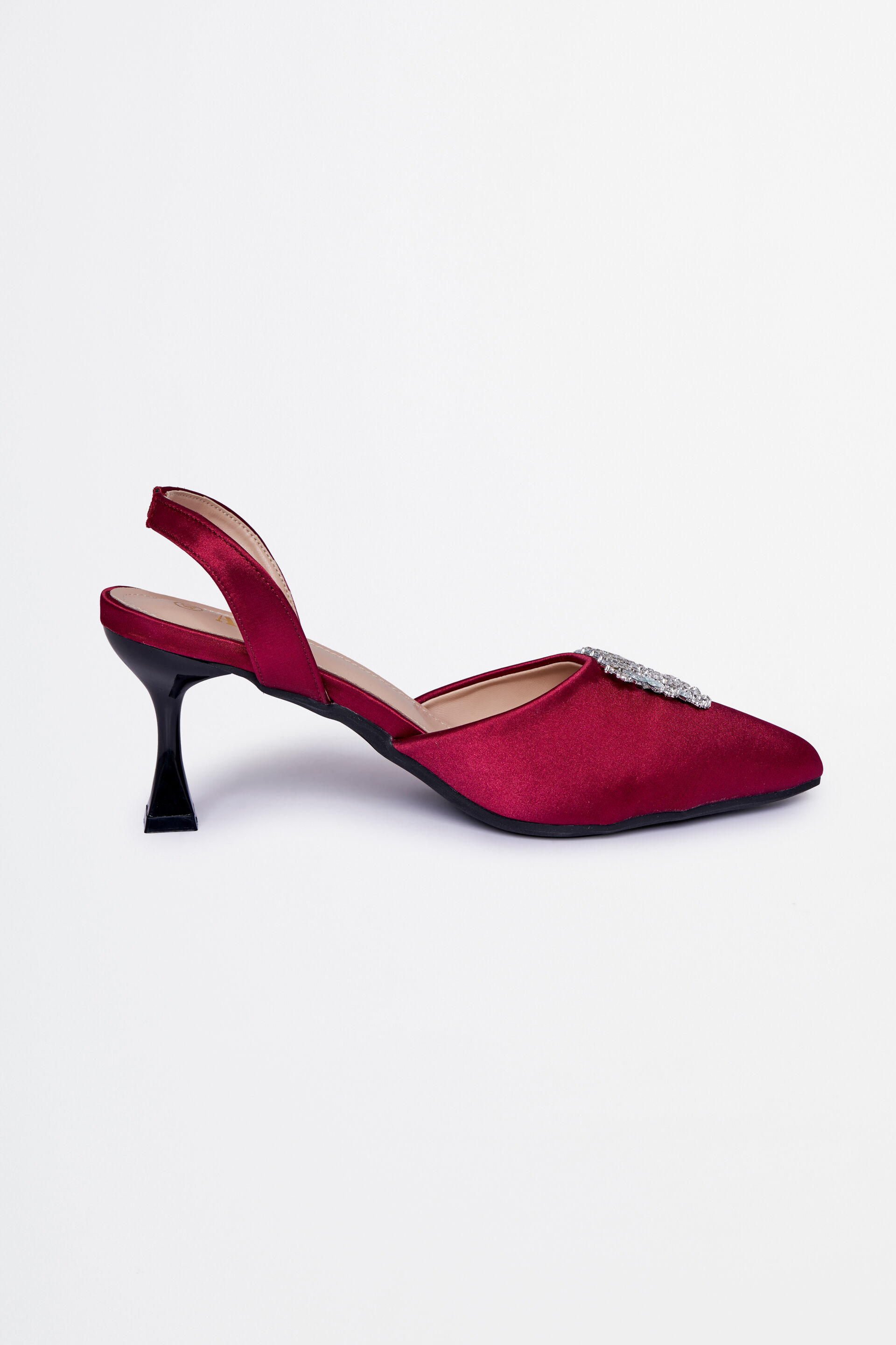 Wine 2024 kitten heels